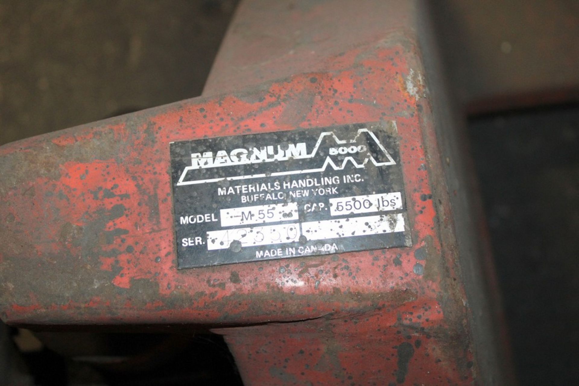 Magnum Model M55 Hydraulic Pallet Jack - 5500 Lbs Capacity - 48" x 7" Width Forks - Image 2 of 2