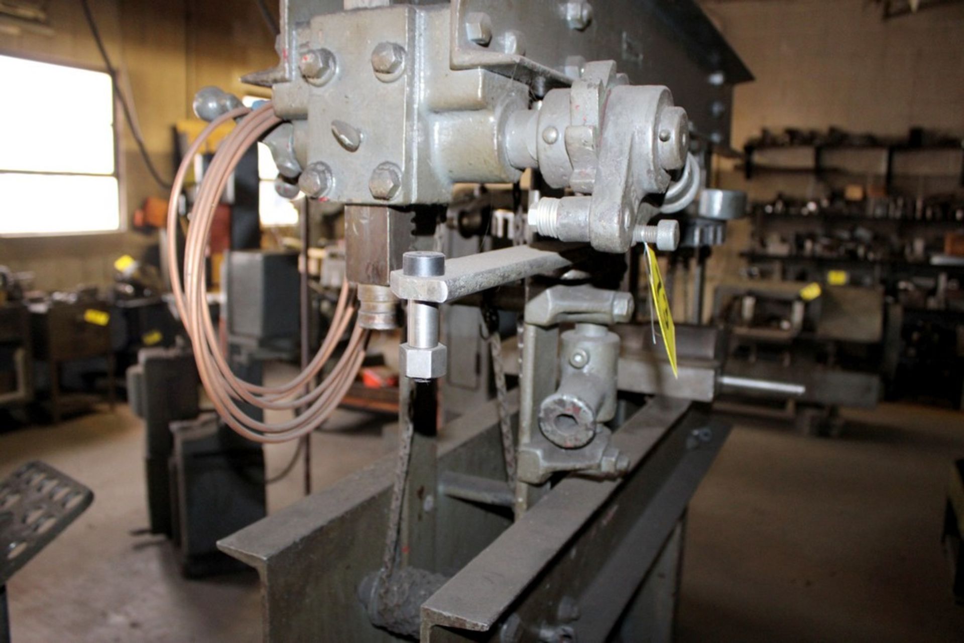 Manley 25 Ton H Frame Screw Press - 32" Between Frames - 11" Wide Manually Adjustable Bed, - Image 4 of 4