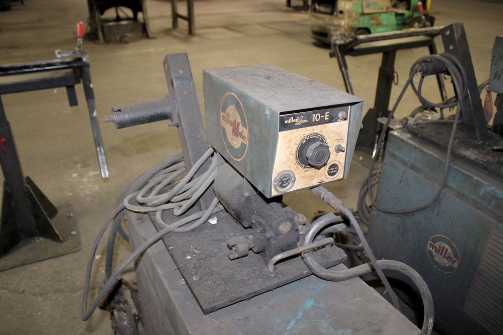 Miller CP200 Welding Power Source with Millermatic Model 10E Wire Feed, Serial Number: HE788118 - Image 2 of 4