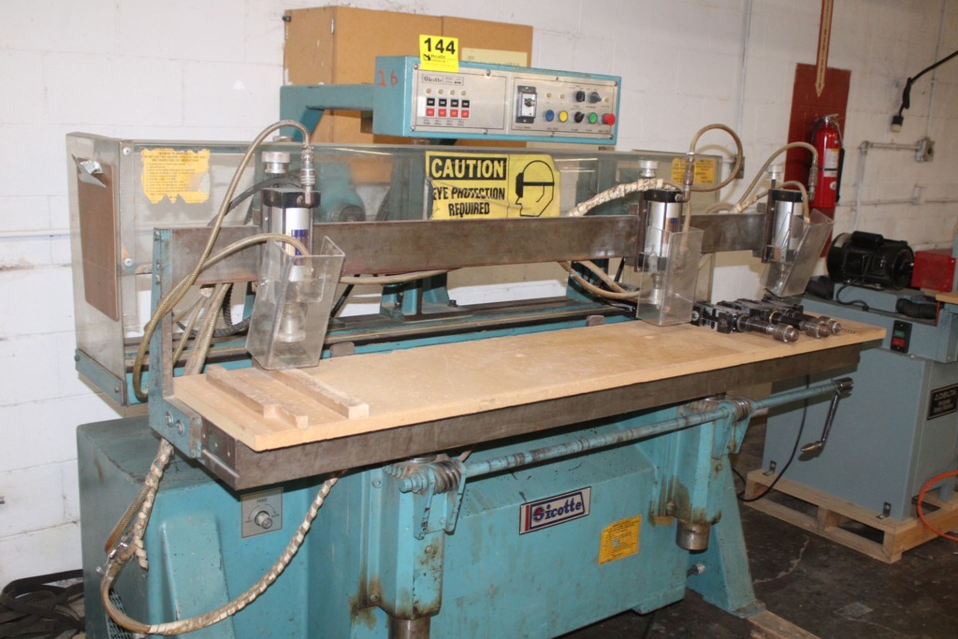 DOUCET 3-SPINDLE MODEL J20 HYDRAULIC HORIZONTAL BORING MACHINE, S/N 1225 - Image 2 of 8