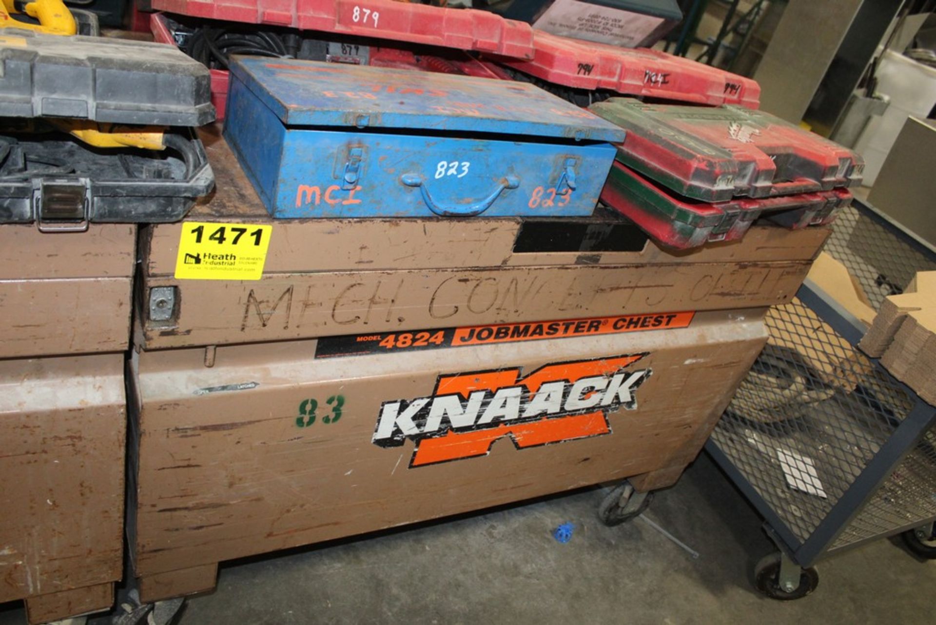 KNAACK 4824 PORTABLE GANG BOX, 48" X 24" X 25"