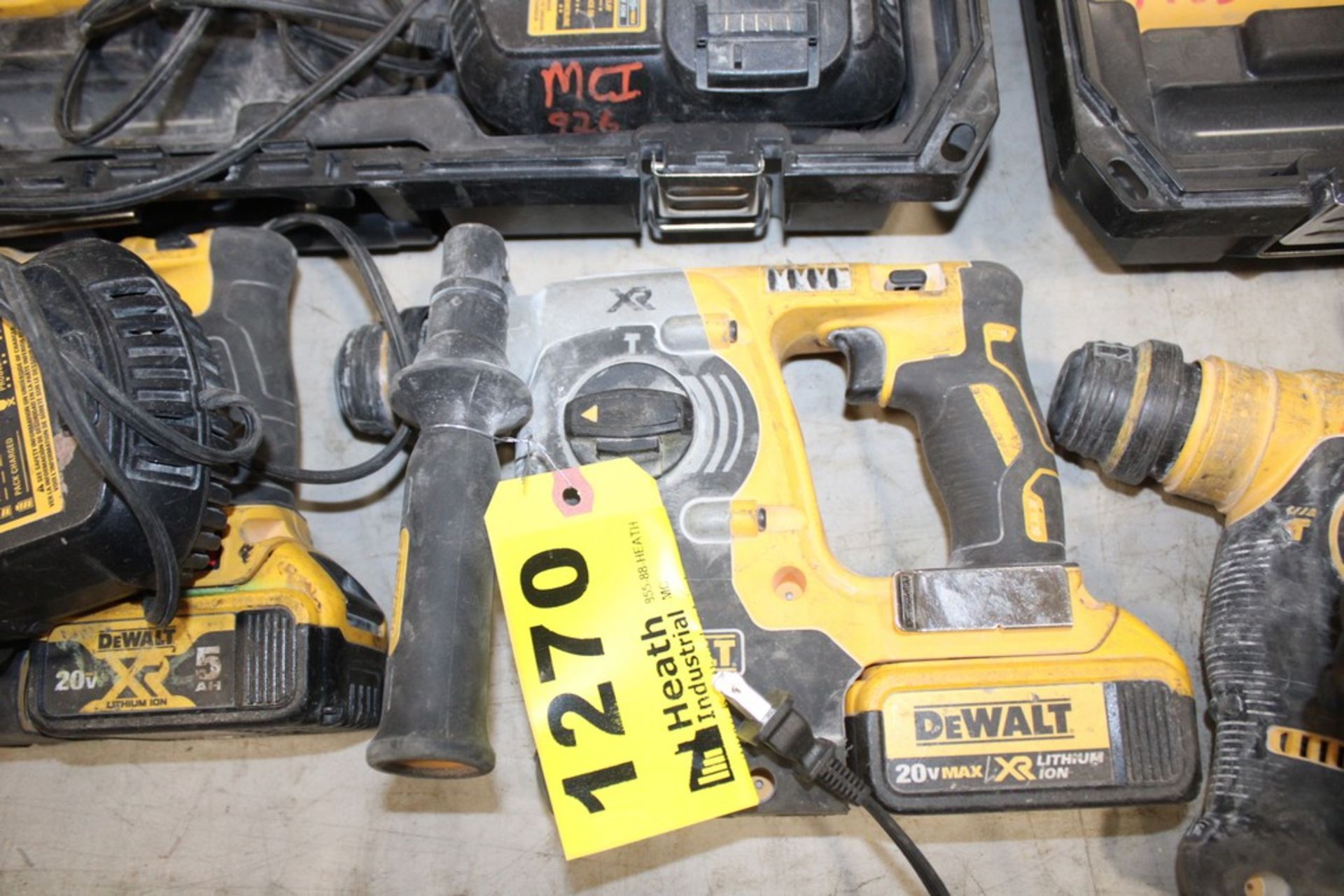 DEWALT MODEL NO. DCH273 20V CORDLESS 1" SDS BRUSHLESS HAMMER DRILL WITH BATTERY AND CHARGER - Image 2 of 2