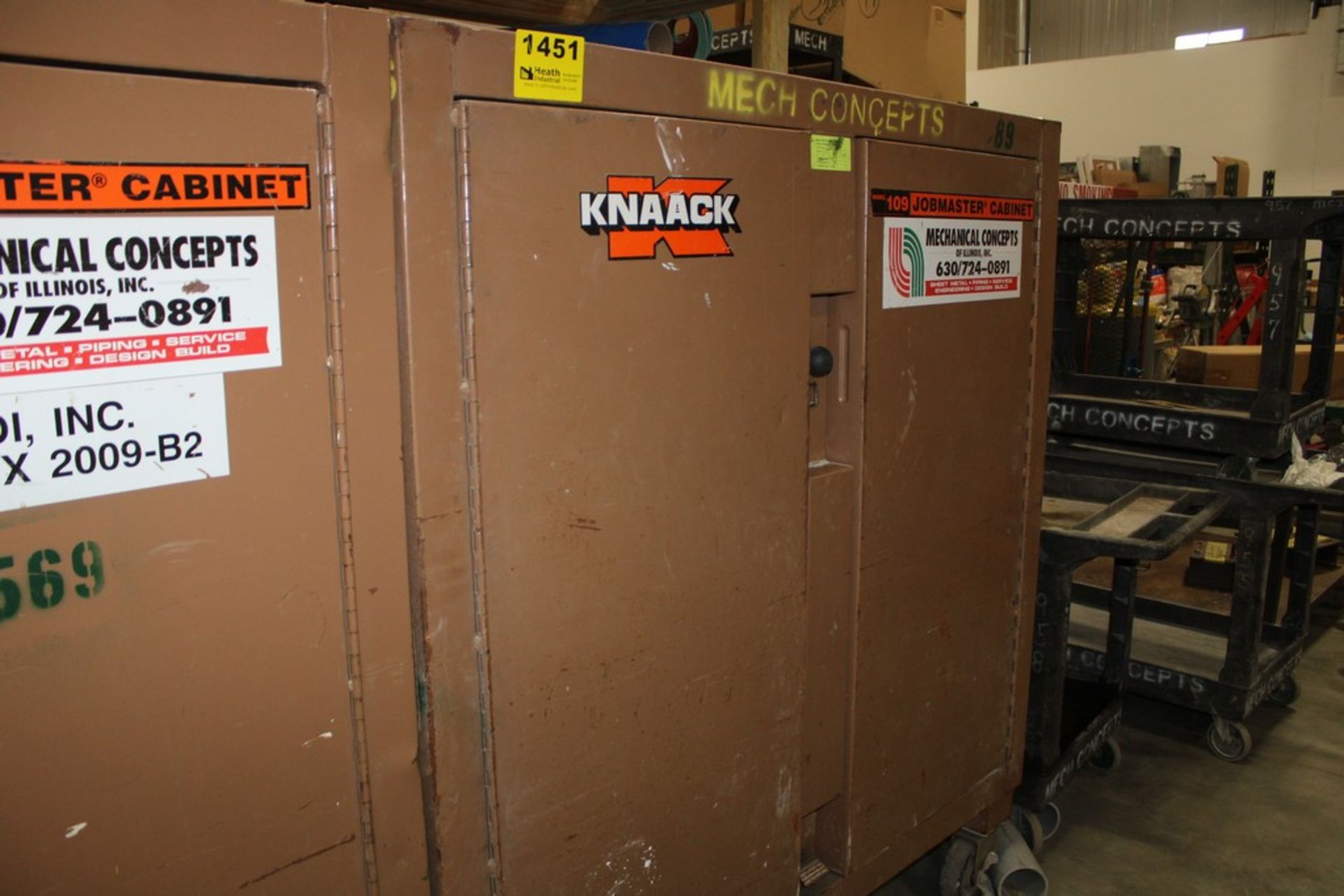 KNAACK MODEL 109 TWO-DOOR PORTABLE GANG BOX, 60" X 30" X 57"