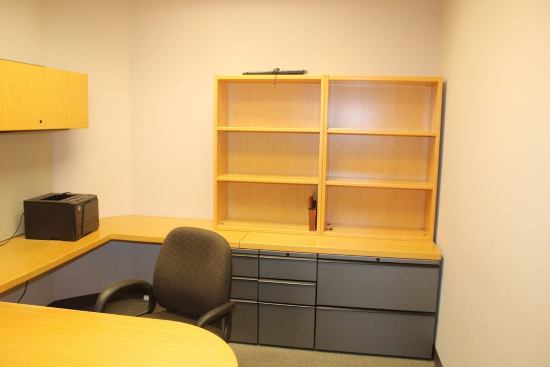 OFFICE FURNITURE, U-SHAPED DESK, 75" X 101" FOOTPRINT, WITH (2) TWO DRAWER LATERAL FILE CABINETS AND - Image 3 of 3