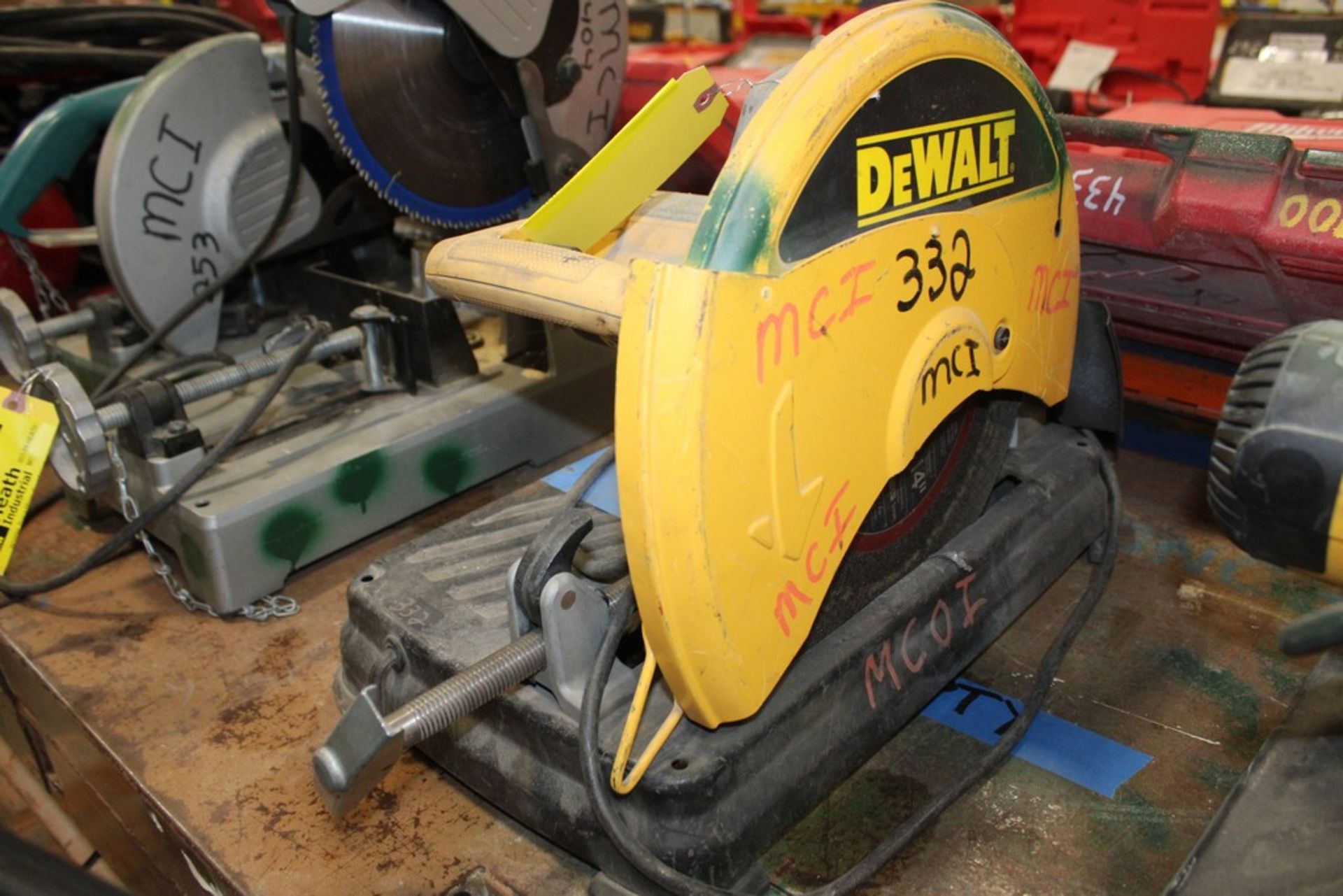 DEWALT MODEL DW871 14" ABRASIVE CUT-OFF SAW - Image 2 of 2