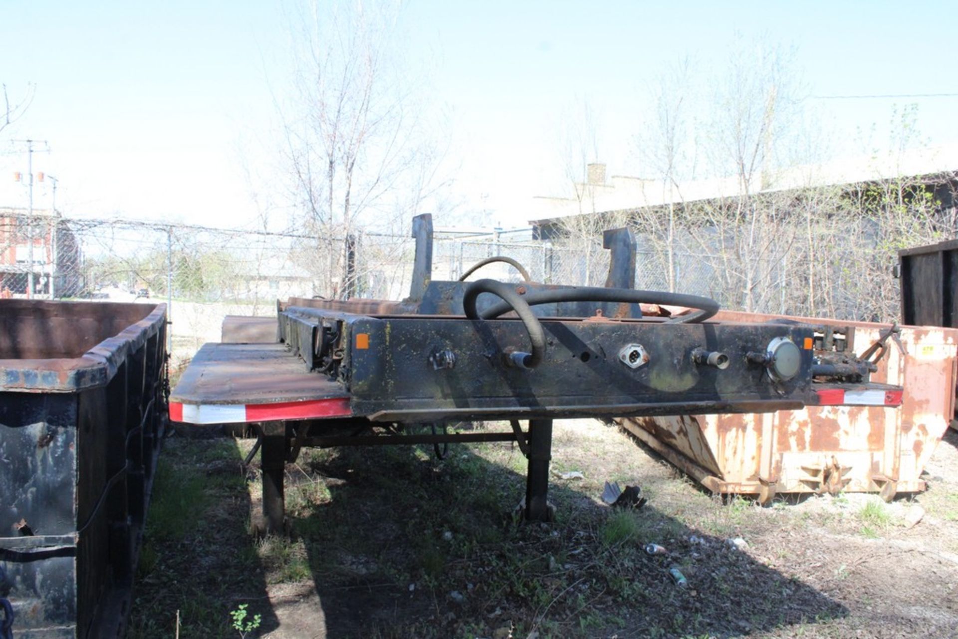 GALBREATH ROLLOFF TRAILER VIN 9791963791039 ** - Image 6 of 6