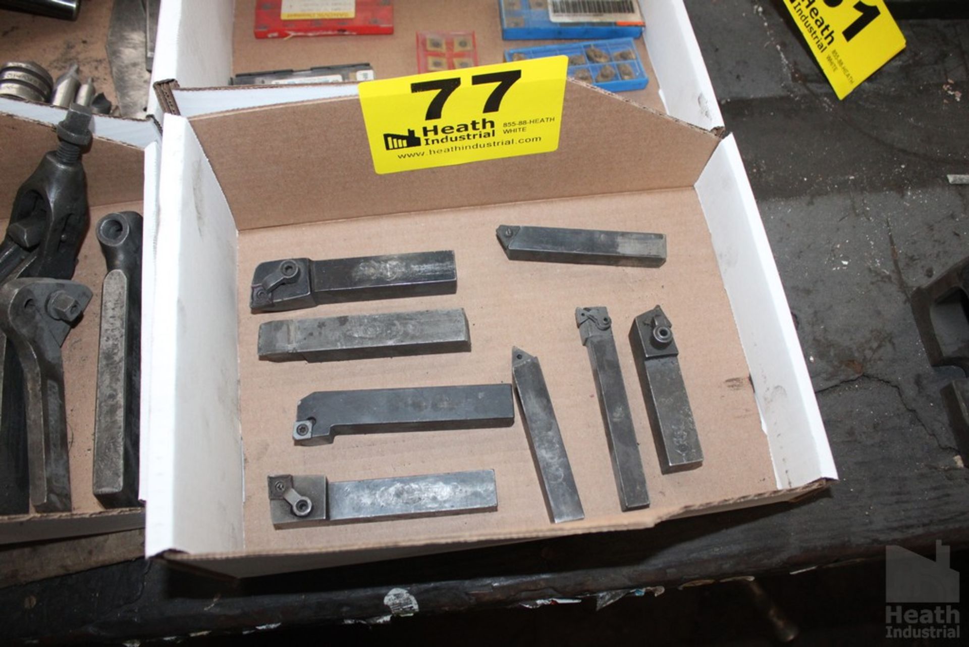 (8) REPLACEABLE CARBIDE TOOLS