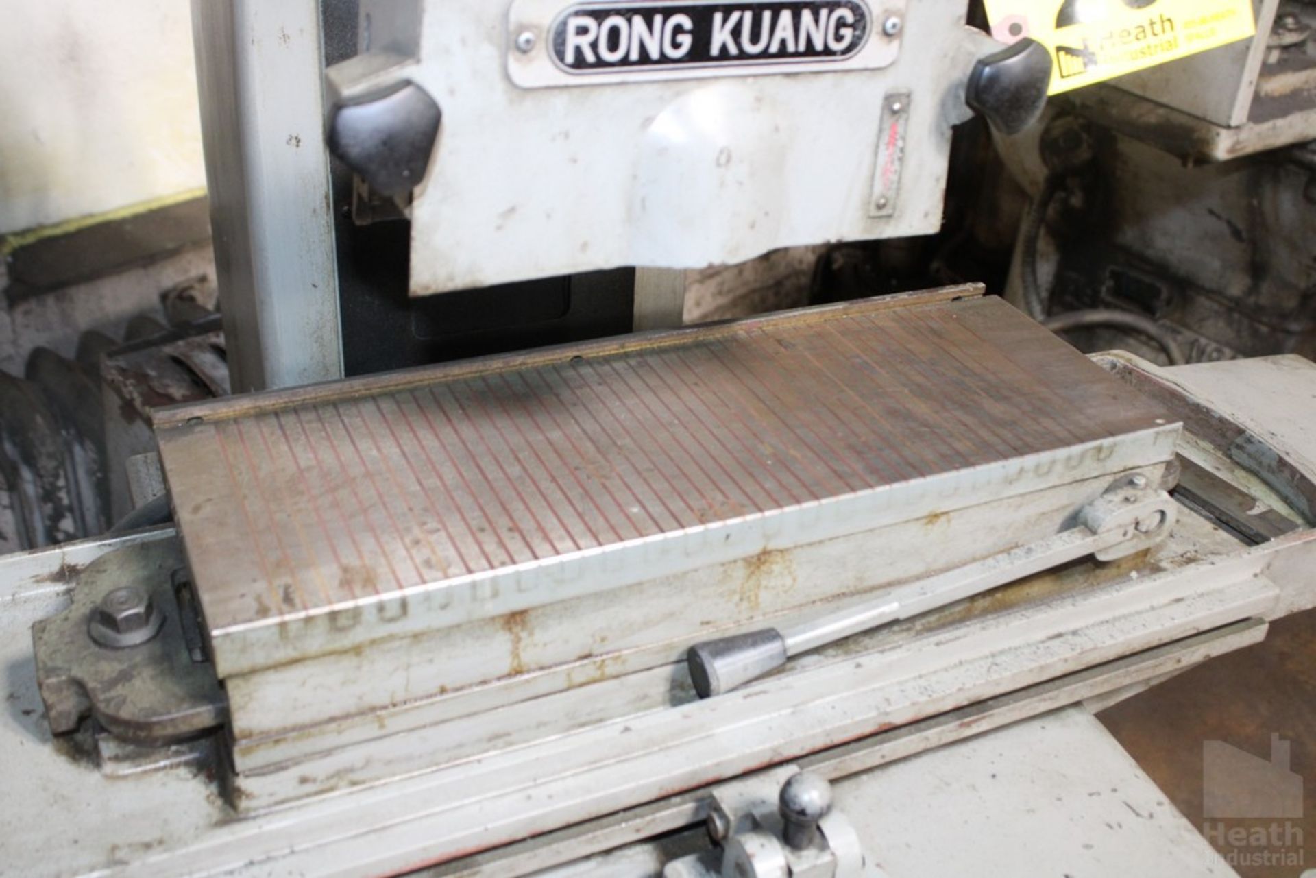 RONG KUANG 6"x18" MODEL RS-618 SURFACE GRINDER, S/N 61545, WITH PERMANENT MAGNETIC CHUCK - Image 5 of 6