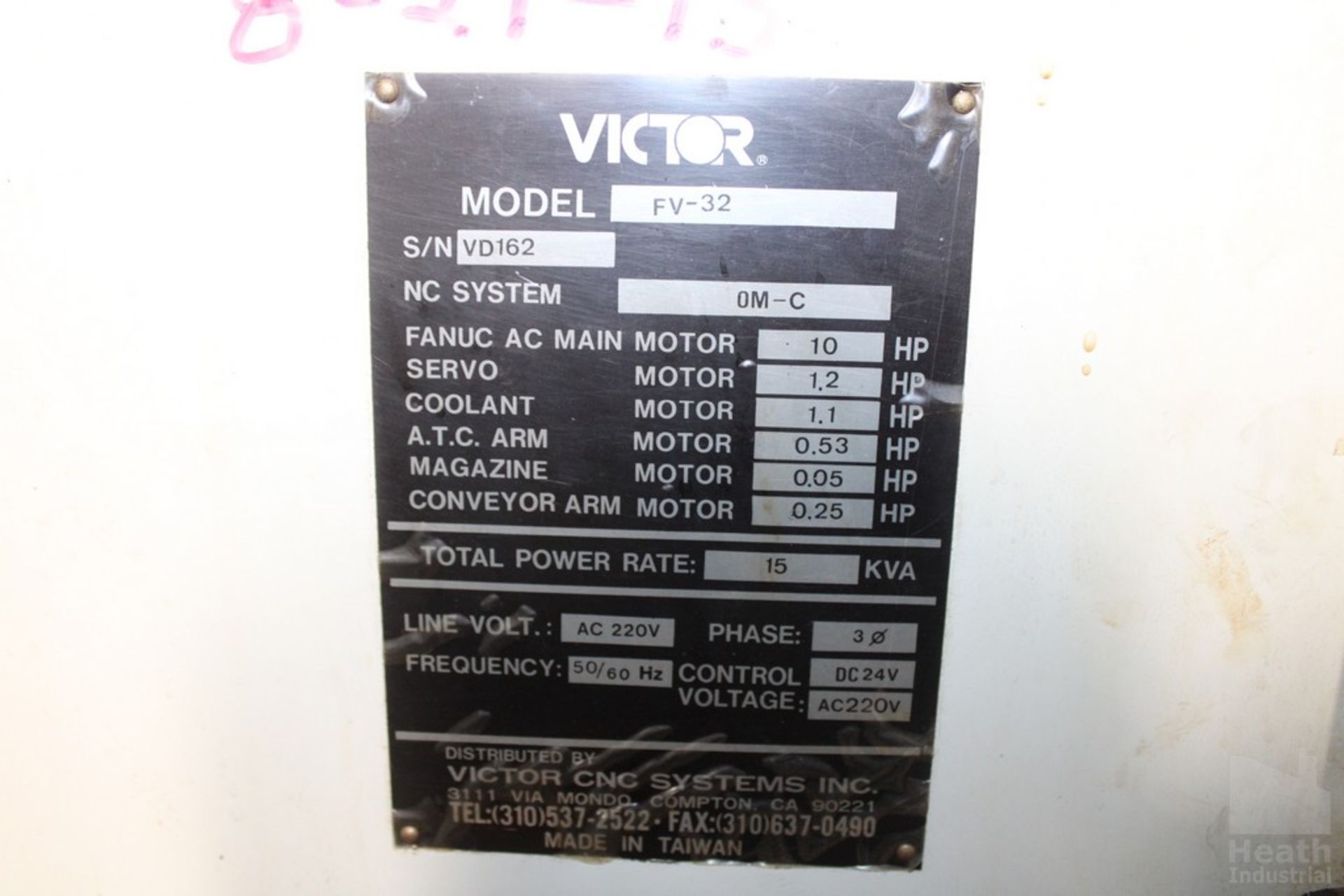 VICTOR MODEL FV-32 CNC VERTICAL MACHINING CENTER, S/N VD162, 31.5" X-AXIS TRAVEL, 17.7" Y-AXIS - Image 8 of 8