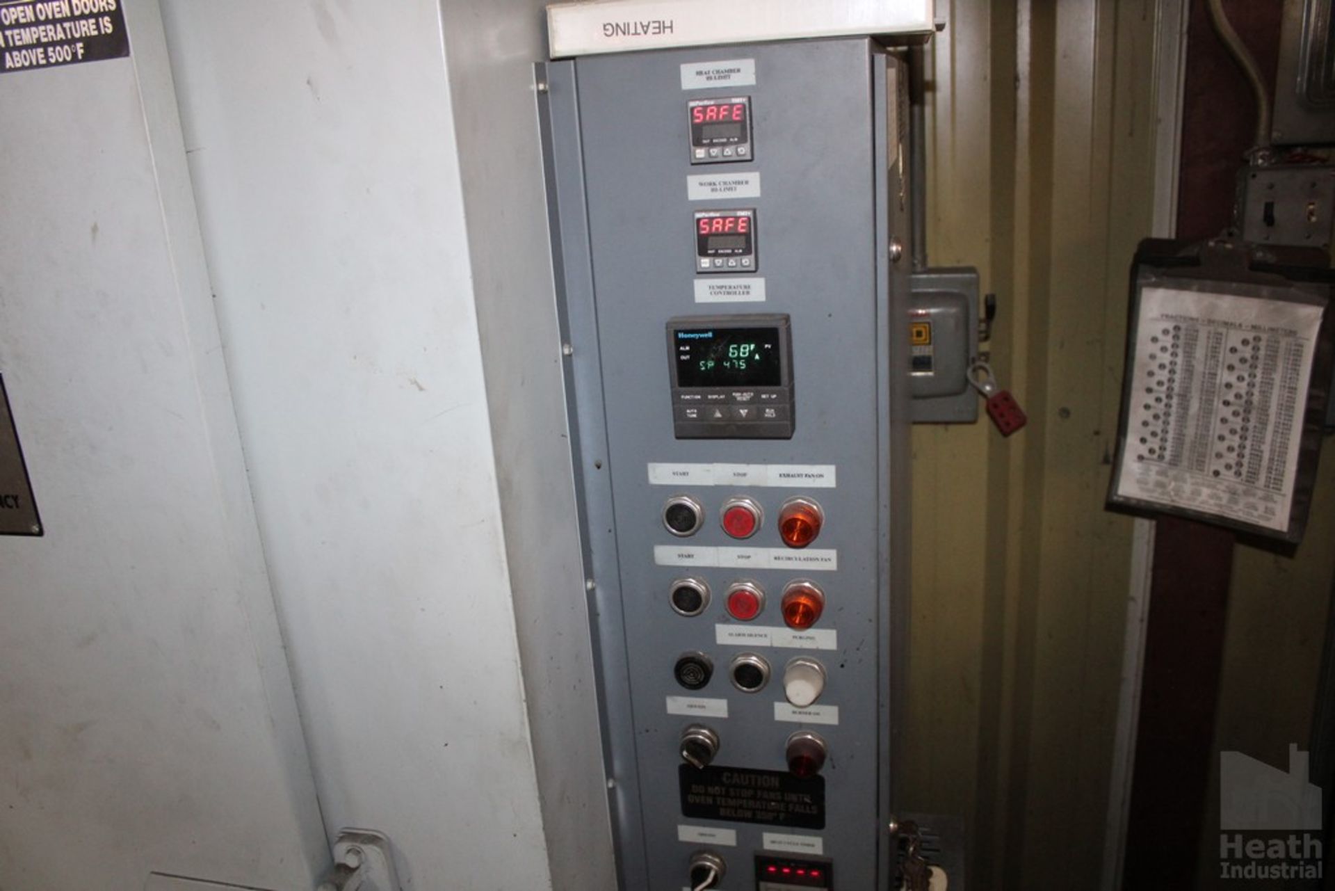 PRECISION QUINCY CORP MODEL 32-650 DOUBLE DOOR BATCH OVEN S/N 13071, HONEYWELL DIGITAL TEMP - Image 2 of 4