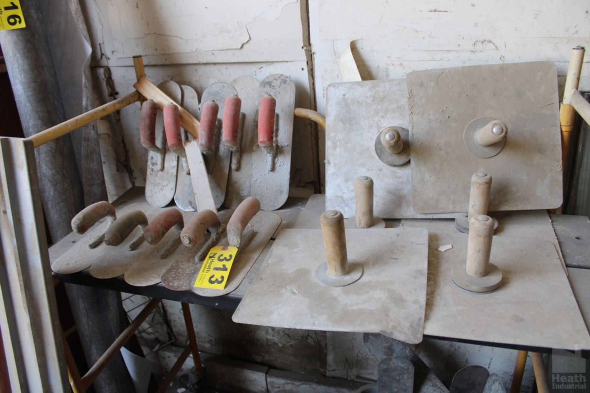 ASSORTED TROWELS AND MORTAR HOLDERS - Image 2 of 3