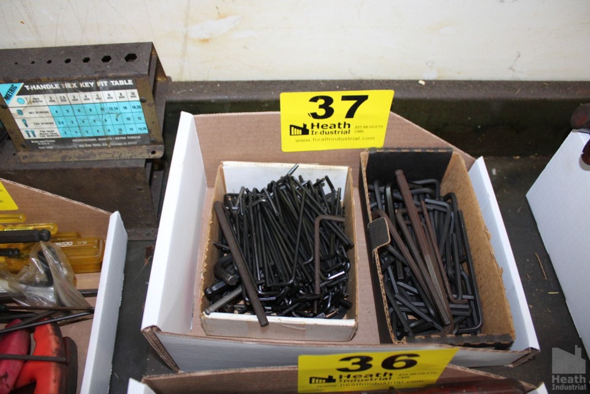 LARGE QTY OF ALLEN WRENCHES IN BOX