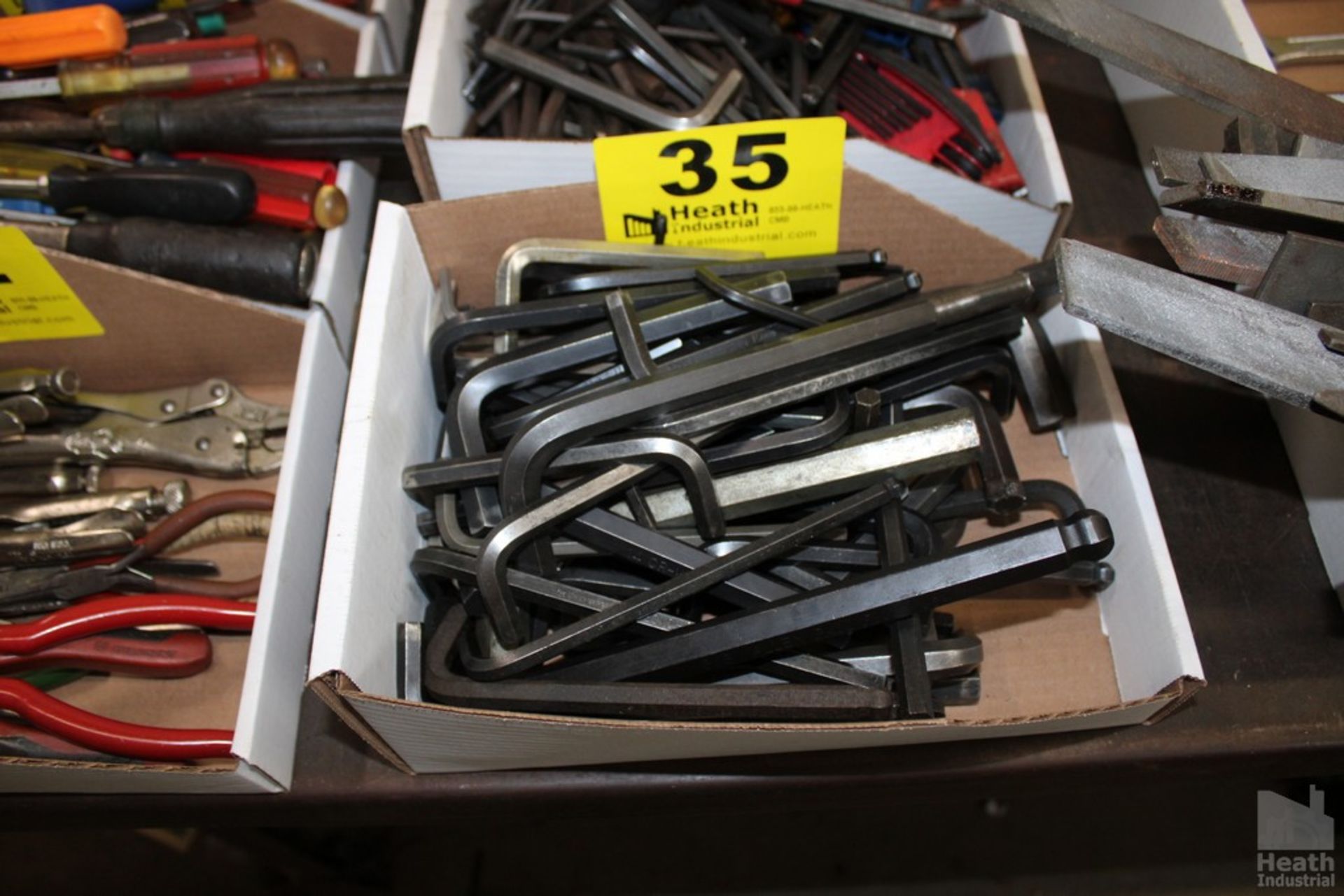 LARGE QTY OF ALLEN WRENCHES IN BOX