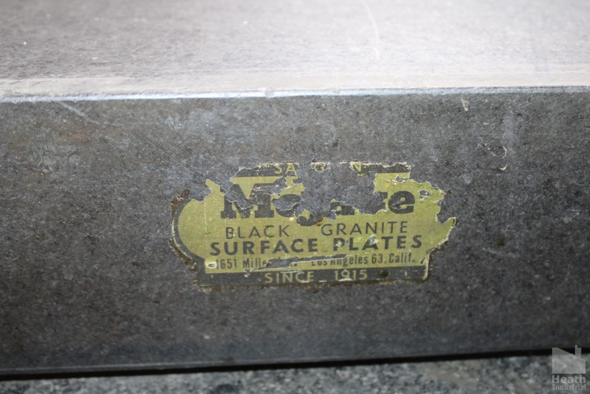 MOJAVE BLACK GRANITE SURFACE PLATE 24" X 18" X 4" - Image 2 of 2