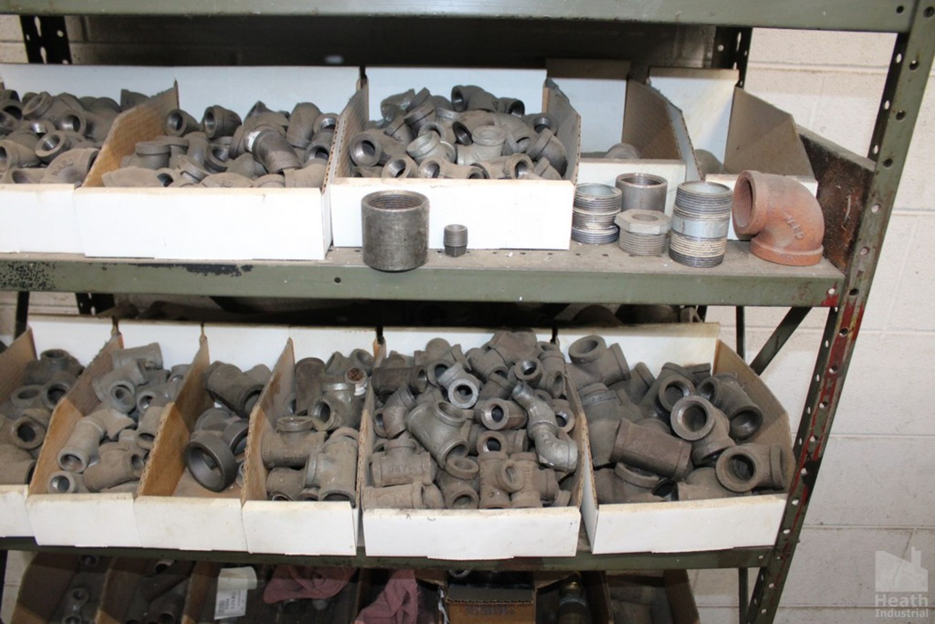 LARGE QTY OF PIPE FITTINGS WITH SHELVING UNIT - Image 3 of 4