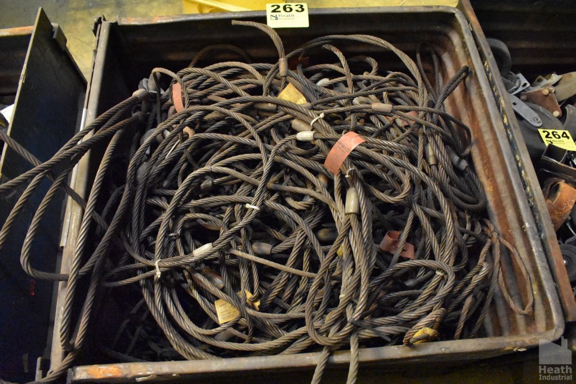 LARGE QTY OF WIRE SLINGS WITH STEEL BIN