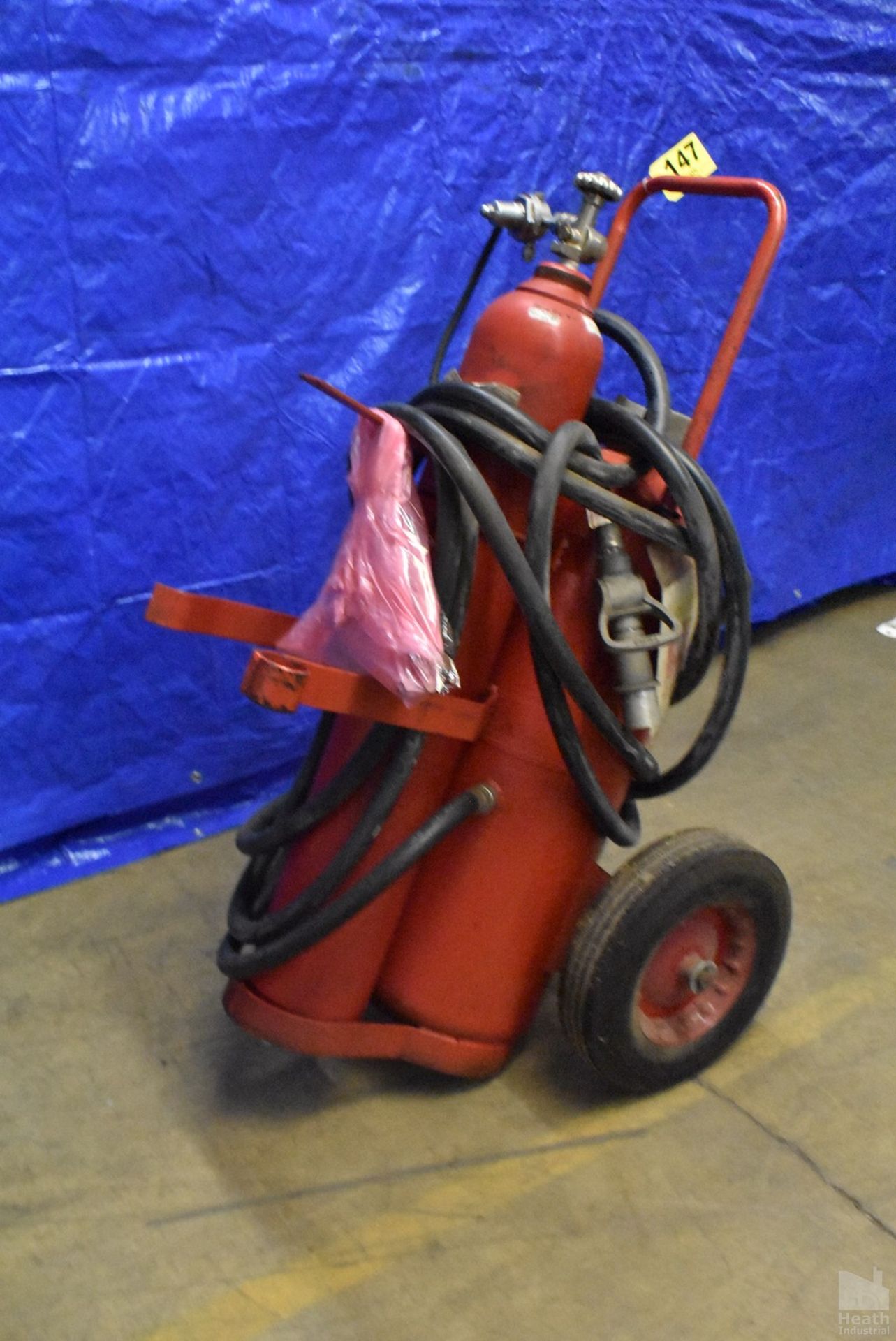 PORTABLE FIRE EXTINGUISHER - Image 2 of 2