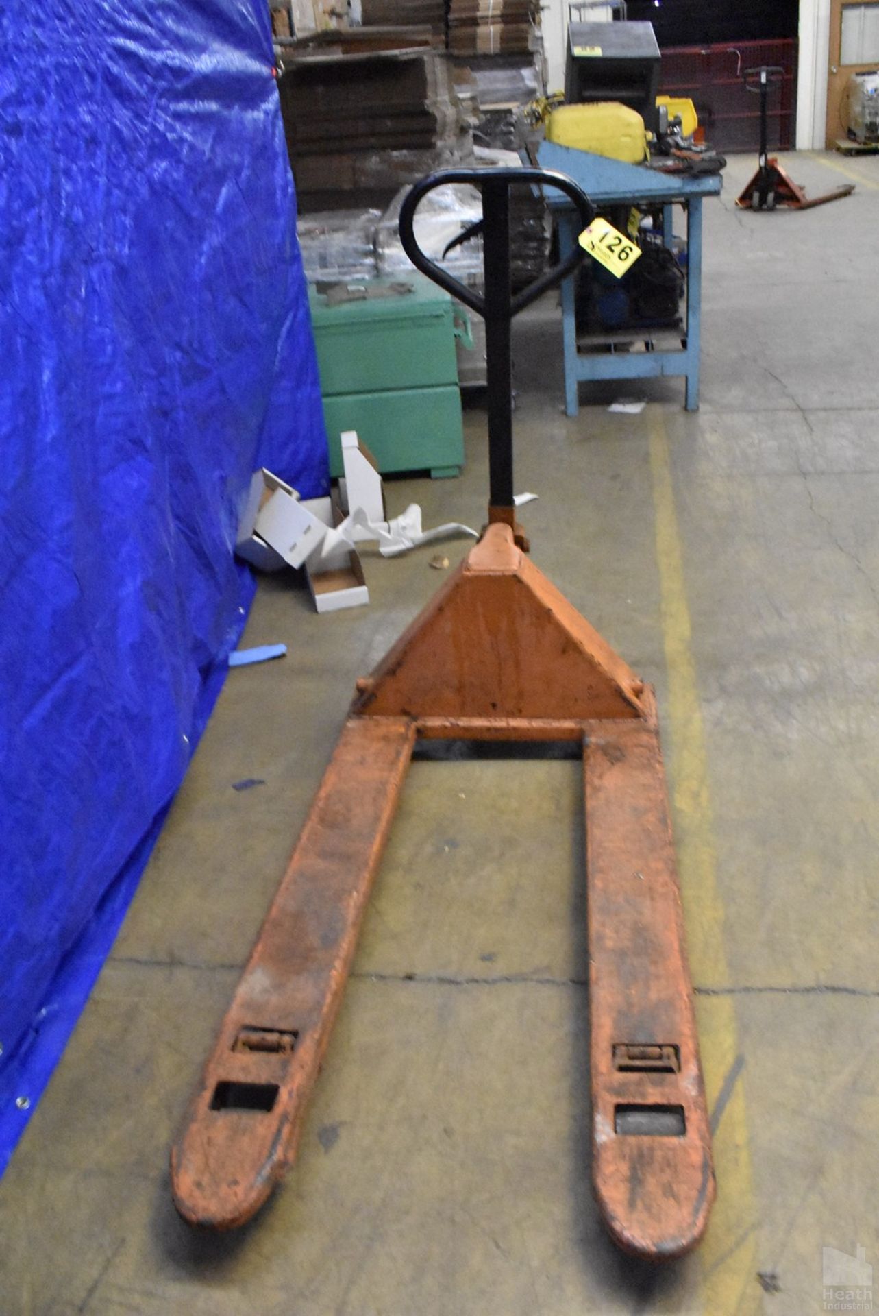 PORTABLE HYDRAULIC PALLET JACK