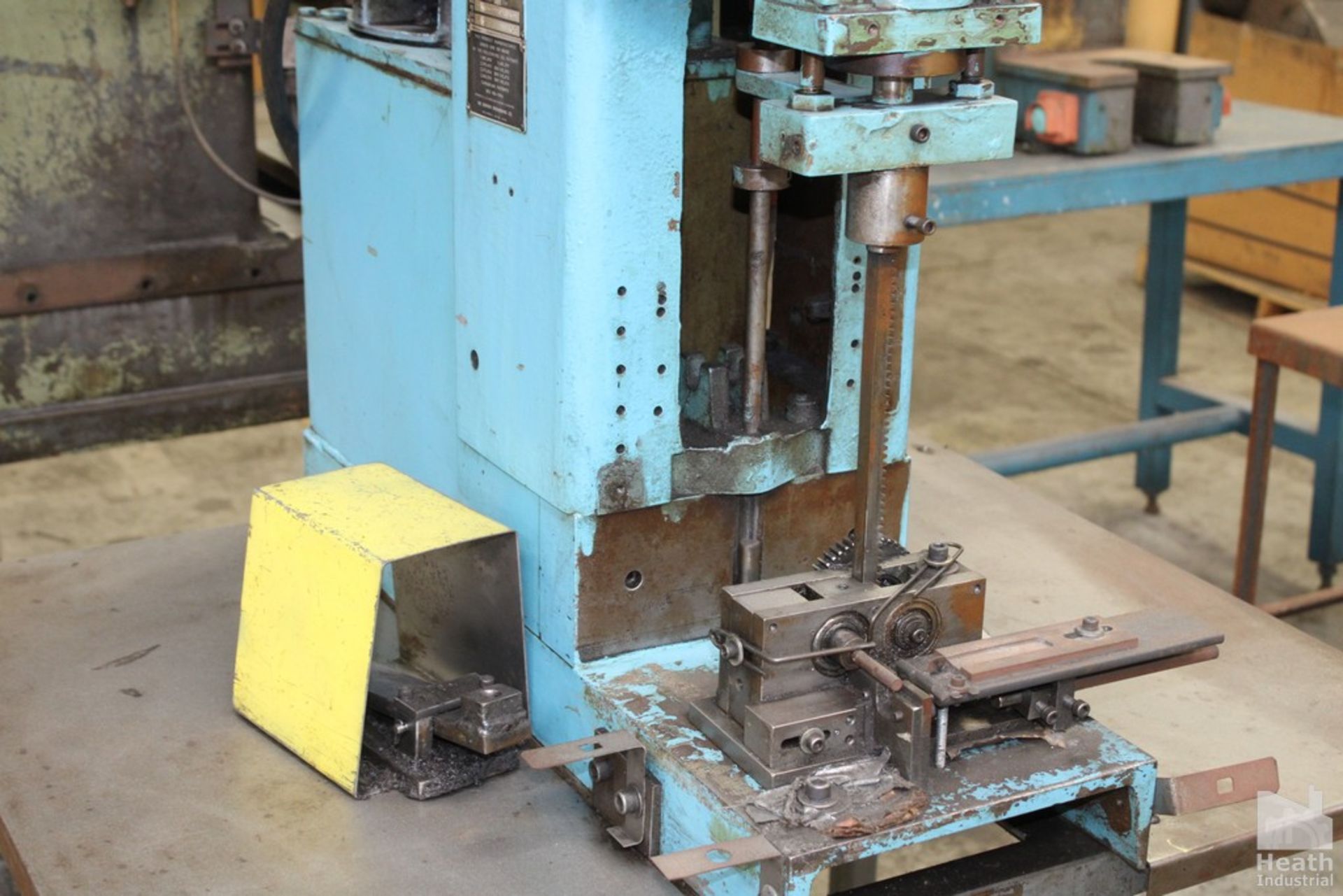 DENSION MULTIPRESS MIDGET 1 TON HYDRAULIC PRESS S/N 7052 - Image 2 of 2