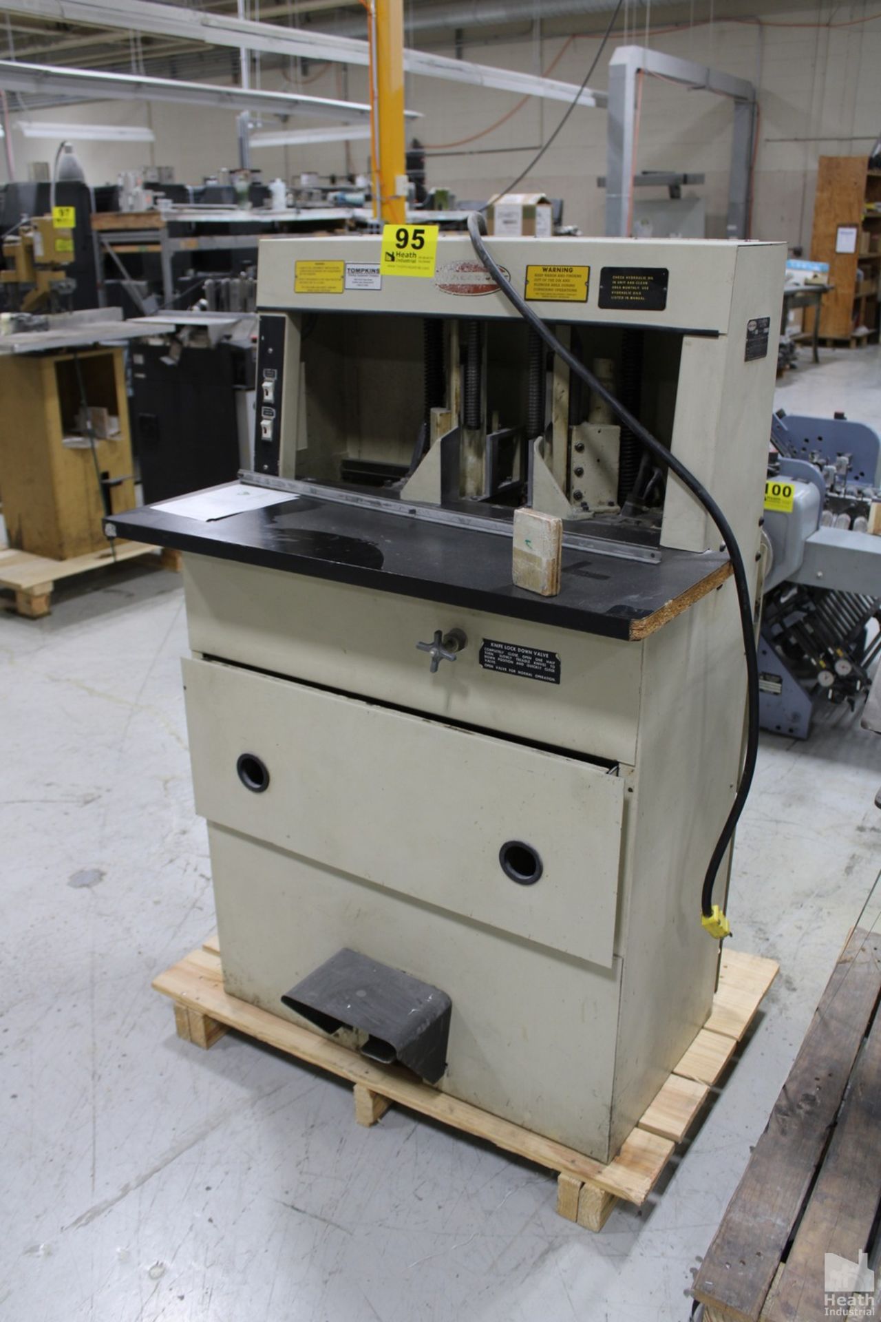 CHALLENGE MODEL DCM DOUBLE ROUND CORNERING MACHINE S/N 1194