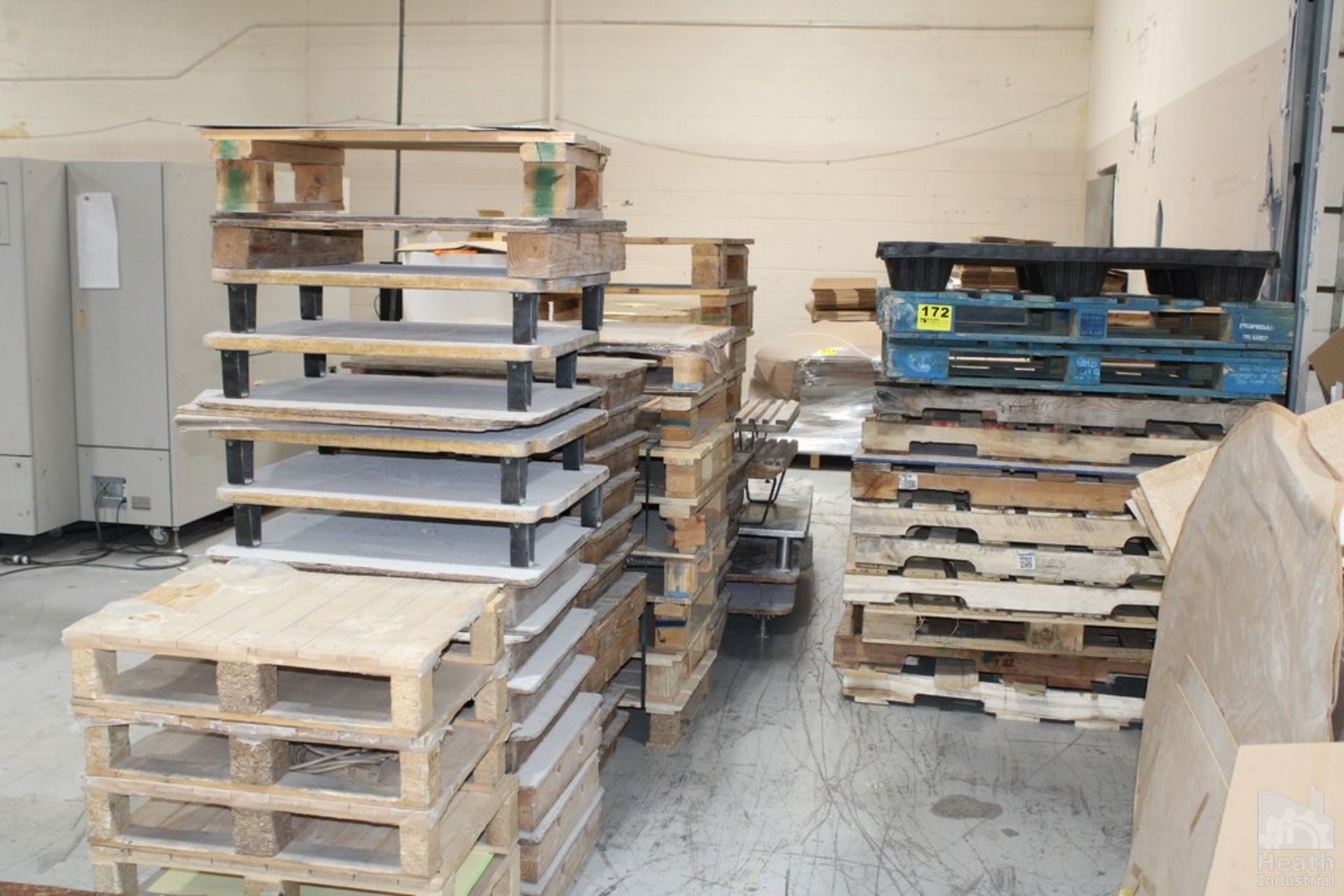 LARGE QTY ASSORTED PALLETS