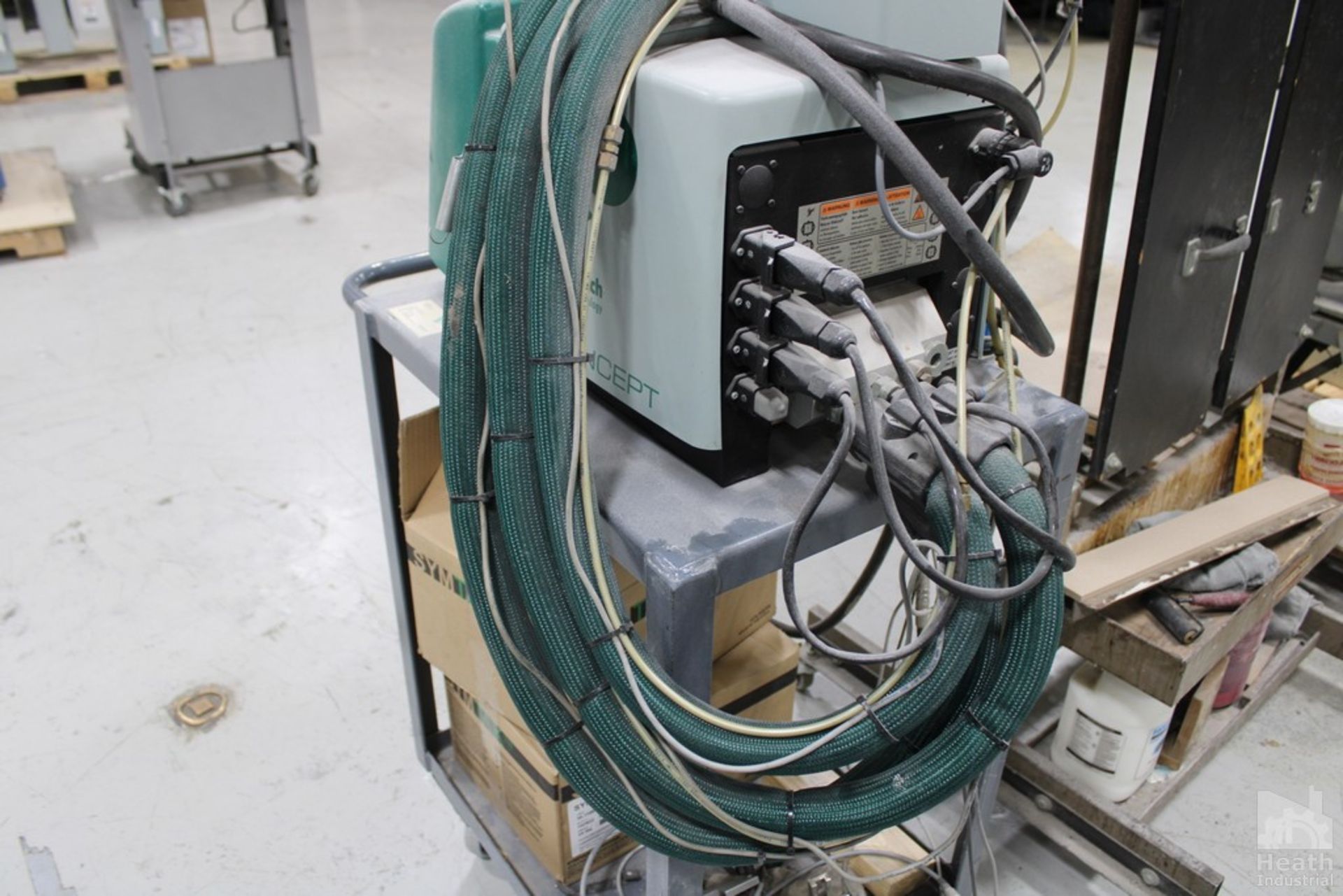 ROBATECH CONCEPT HOT MELT ADHESIVE MELTING UNIT WITH CART AND ALL RELATED SUPPLIES - Image 6 of 6