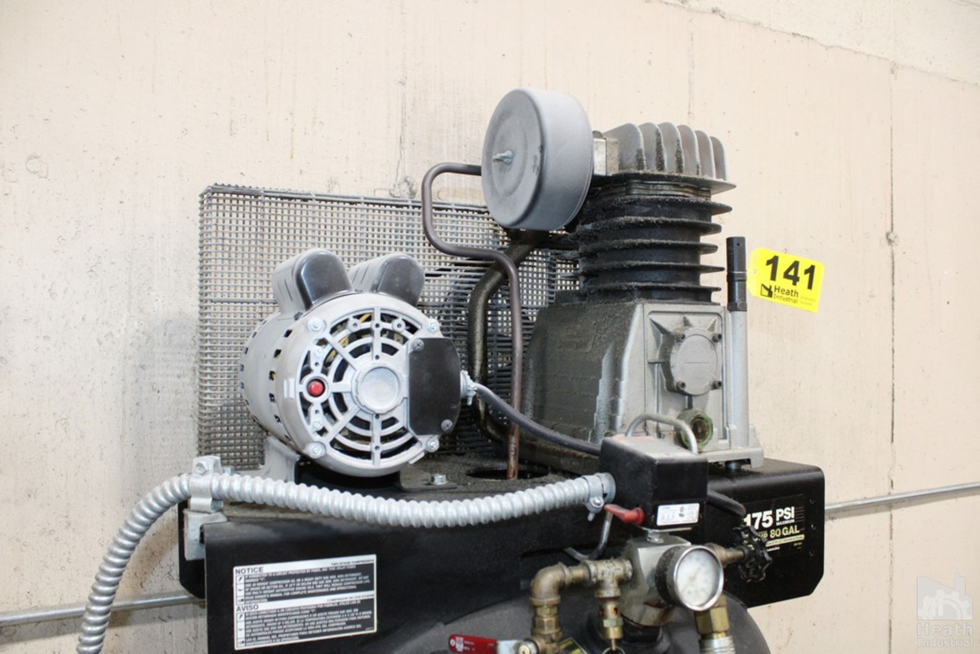 CRAFTSMAN 5.5 HP VERTICAL TANK MOUNTED AIR COMPRESSOR - Image 2 of 6