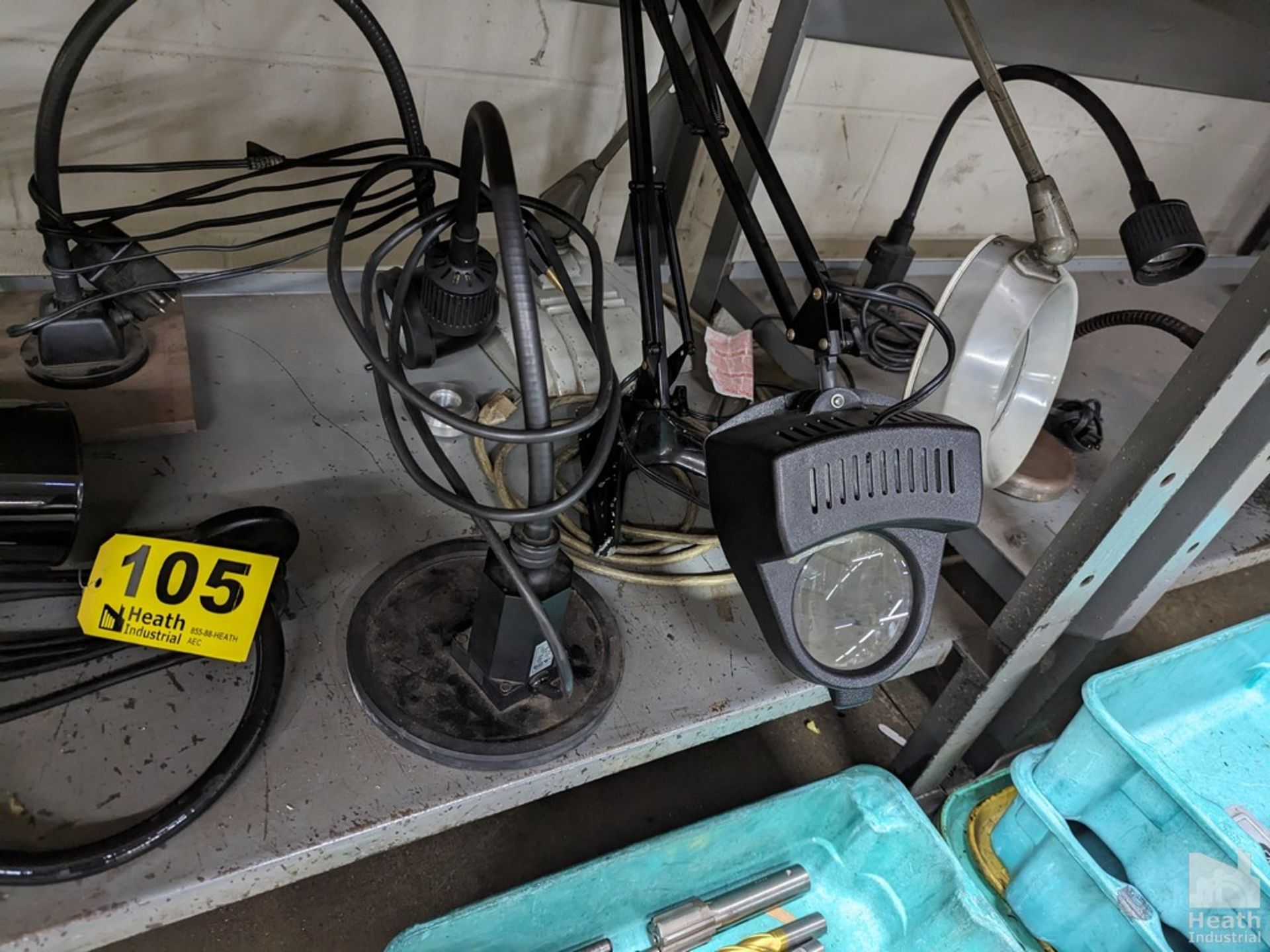 ASSORTED INSPECTION LAMPS UNDER TABLE
