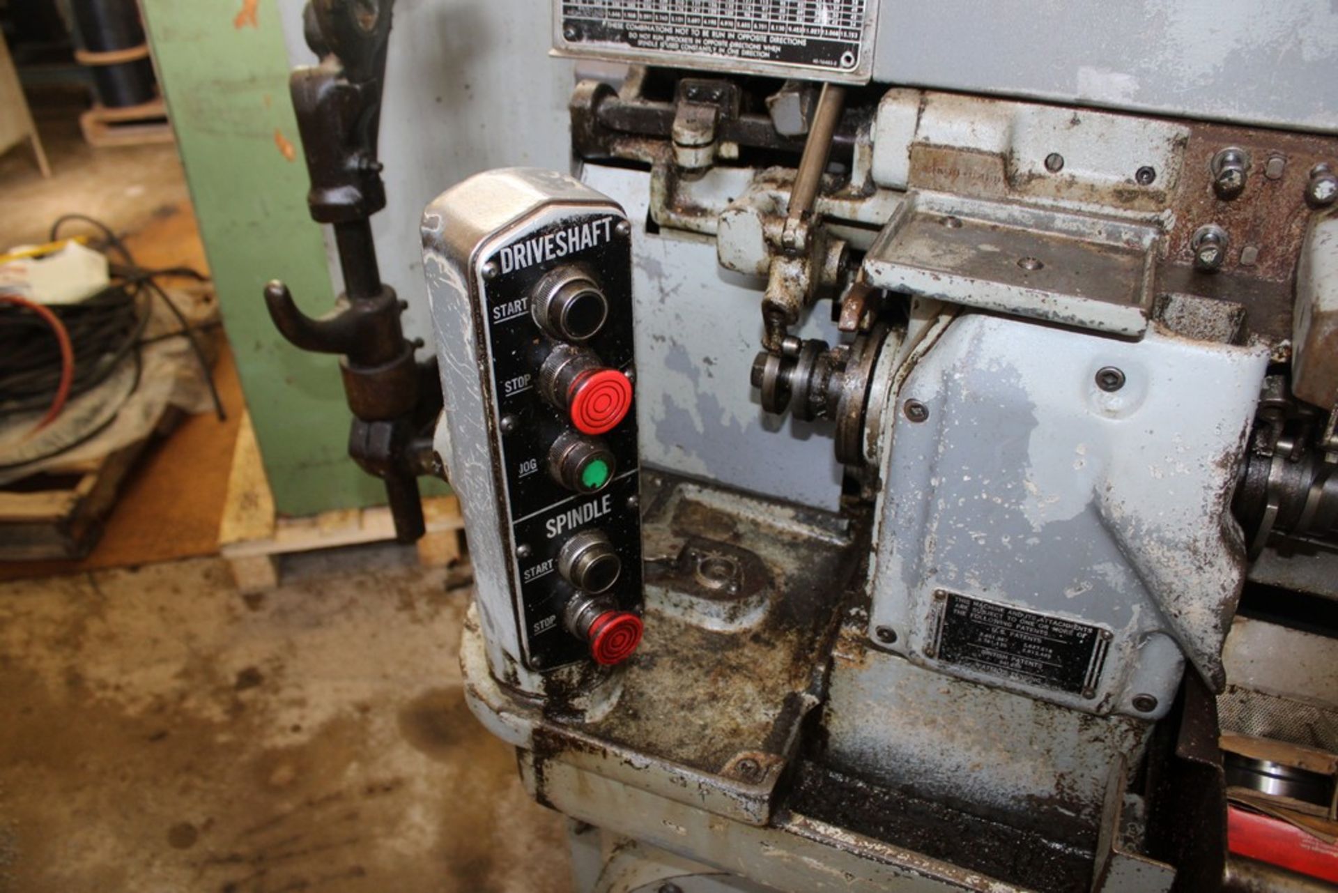 BROWN & SHARPE 1/2" NO. 00 PUSH BUTTON AUTOMATIC SCREW MACHINE, S/N 542-00-6489, WITH VERTICAL - Image 2 of 4