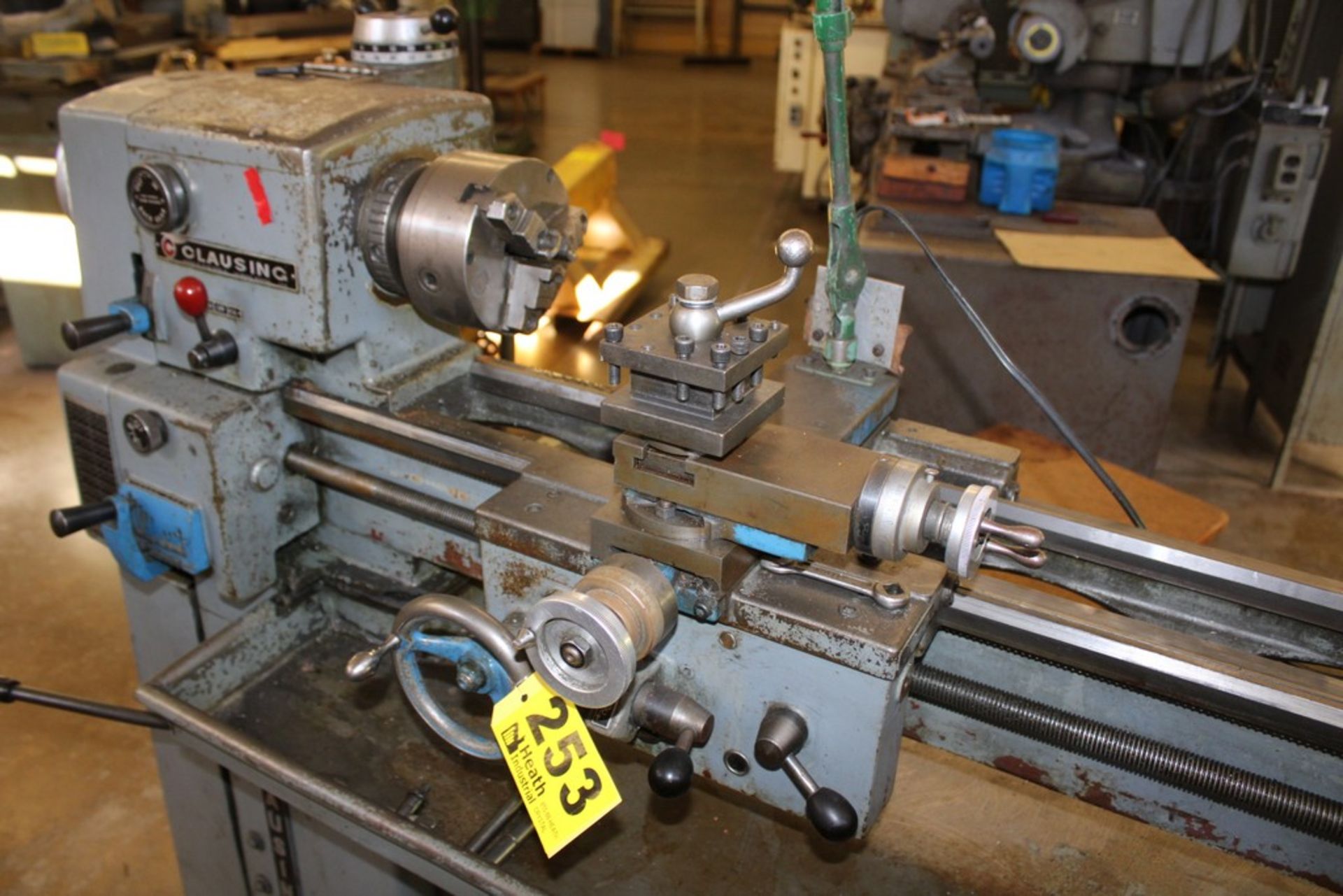 CLAUSING 12"X36" MODEL 5914 TOOLROOM LATHE, S/N 501411, 2,000 RPM SPINDLE, WITH 3-JAW CHUCK, INCH - Image 3 of 6