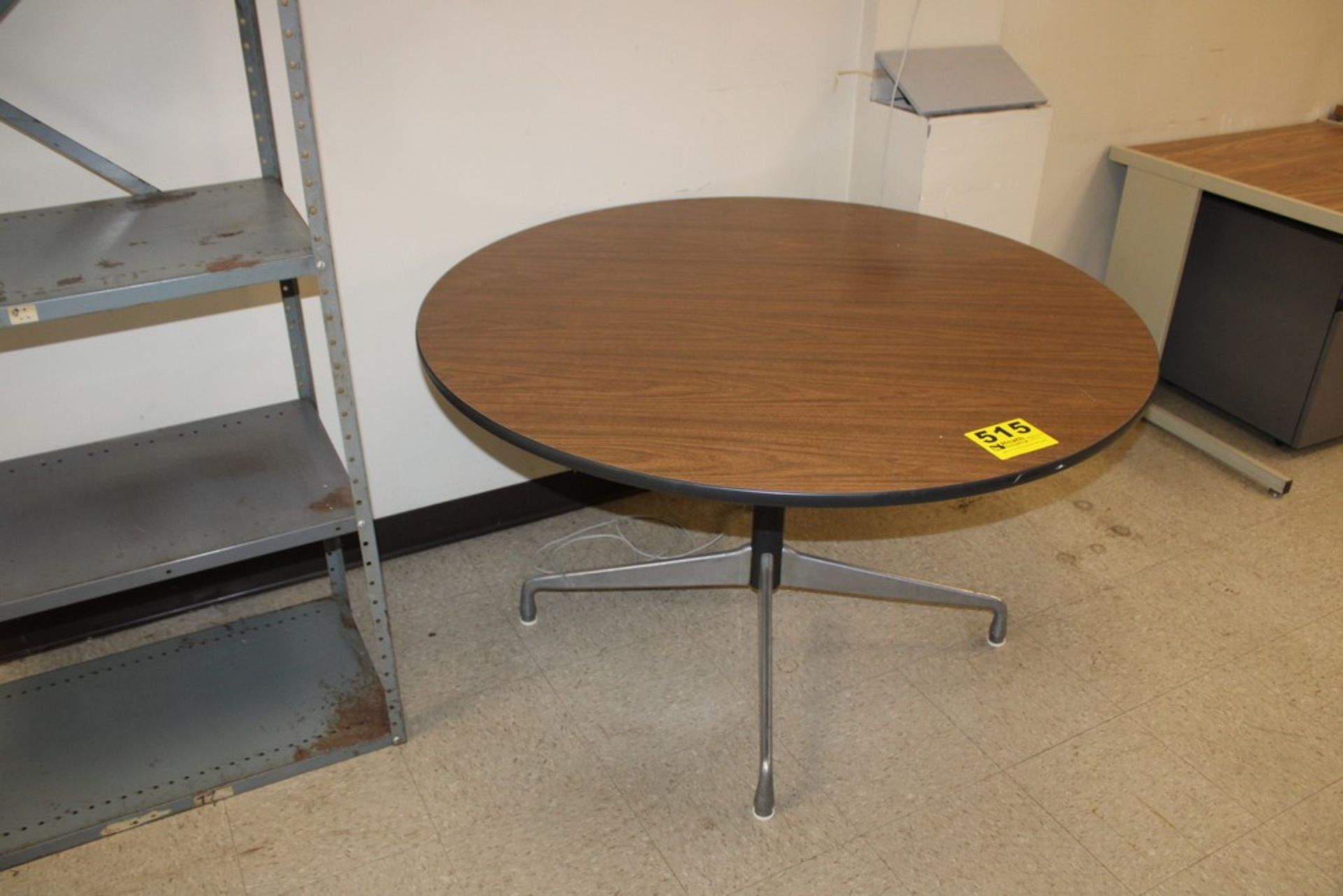 48" BREAKROOM TABLE