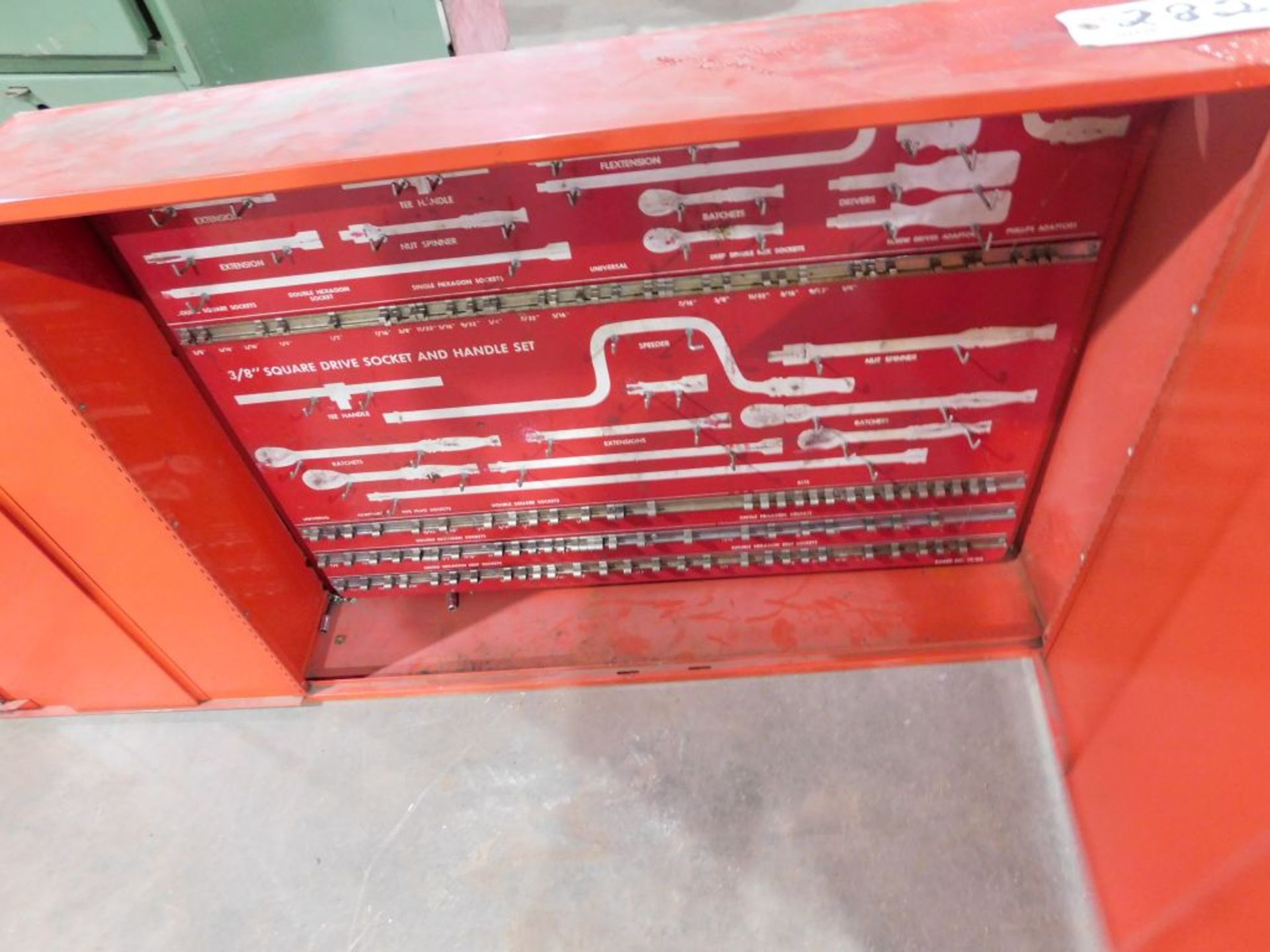 Snap-On wall cabinet, 34" x 6" x 25", tool organizer. - Image 3 of 4