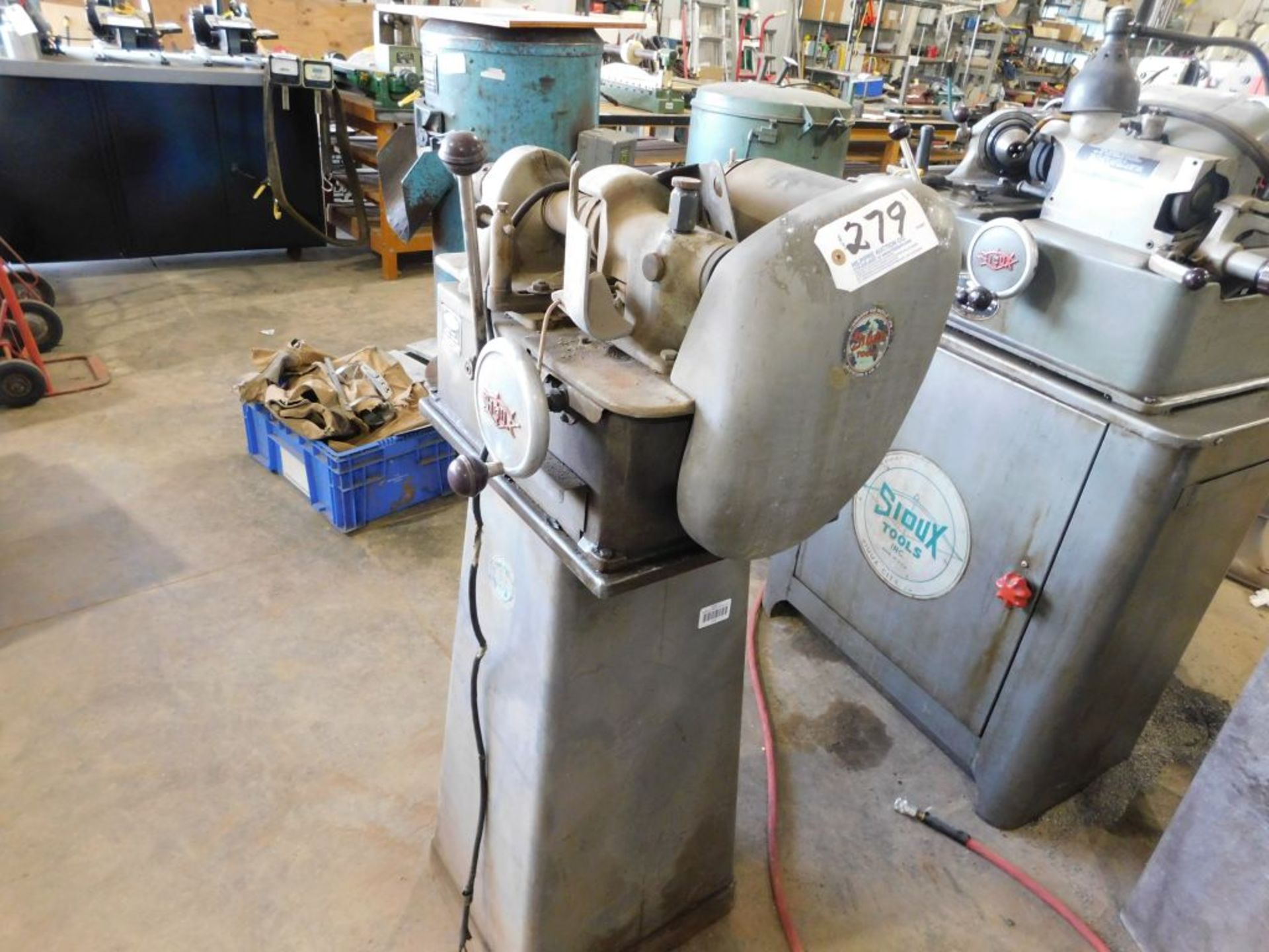 Sioux valve face grinding machine, model 645L, 115 volt.