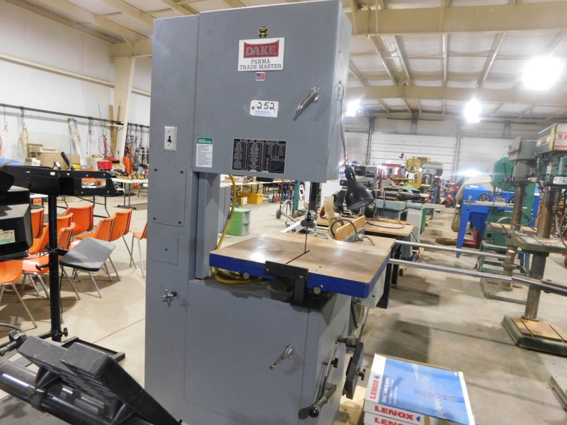 Dake Trade Master bandsaw, Model TM, sn 1008855, 19" veritical, 24" x 24" tilt table, 220 - 3