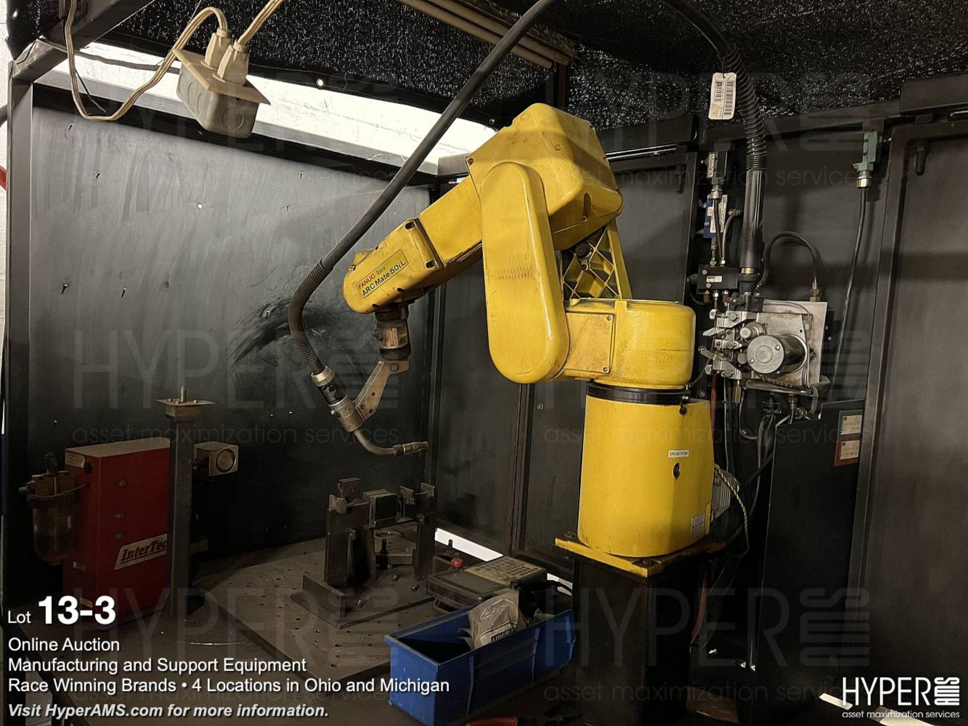 Lincoln System STT-10 Robotic welding cell - Image 3 of 14