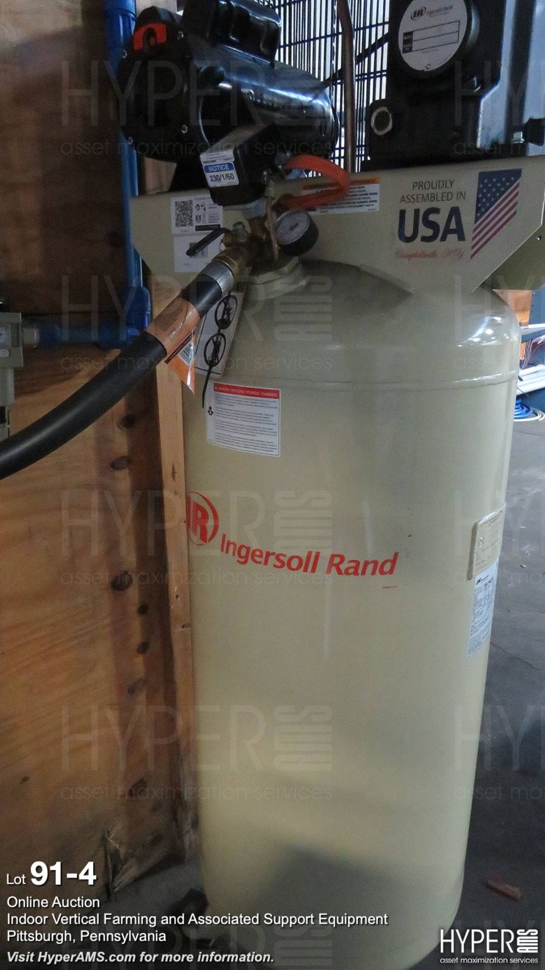 Ingersoll Rand up rand upright air compressor - Image 4 of 5