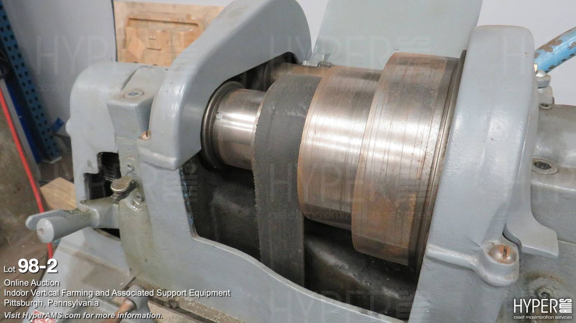 Southbend Lathe - Image 2 of 13