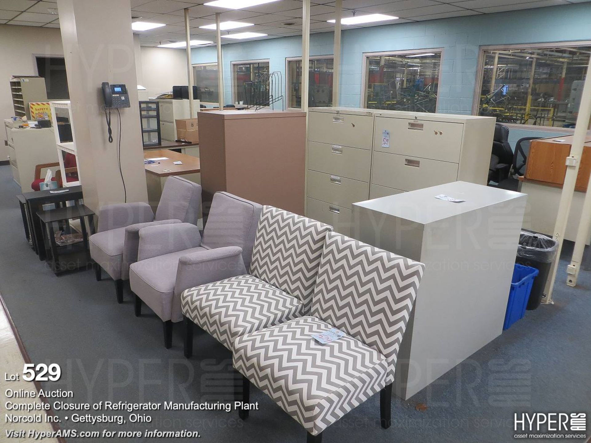 Common office area furniture, large lot