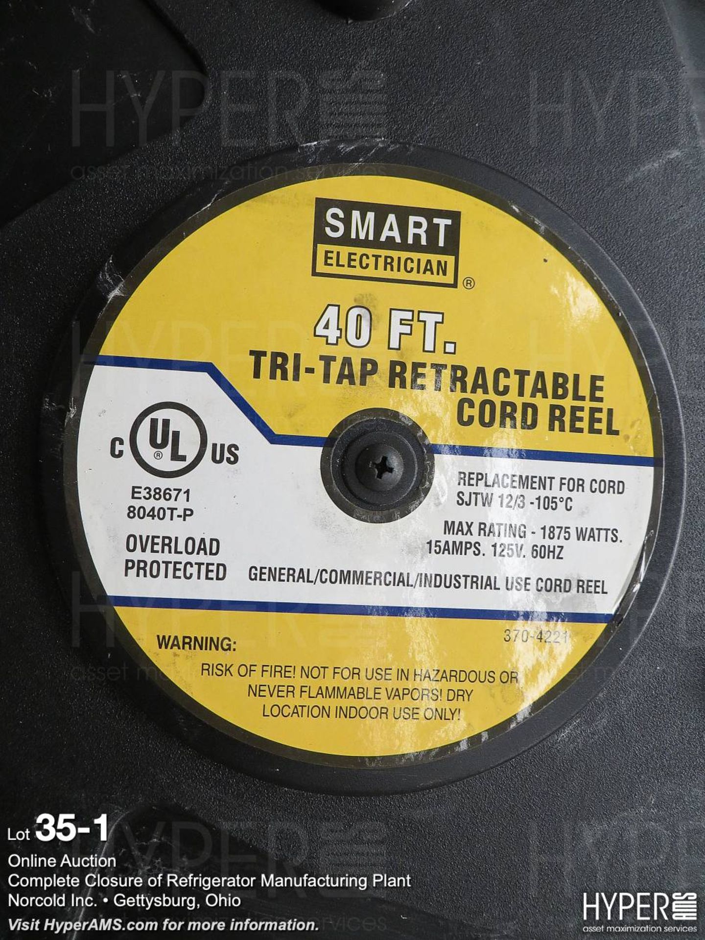 Smart electrician 40ft retractable cord - Image 2 of 2