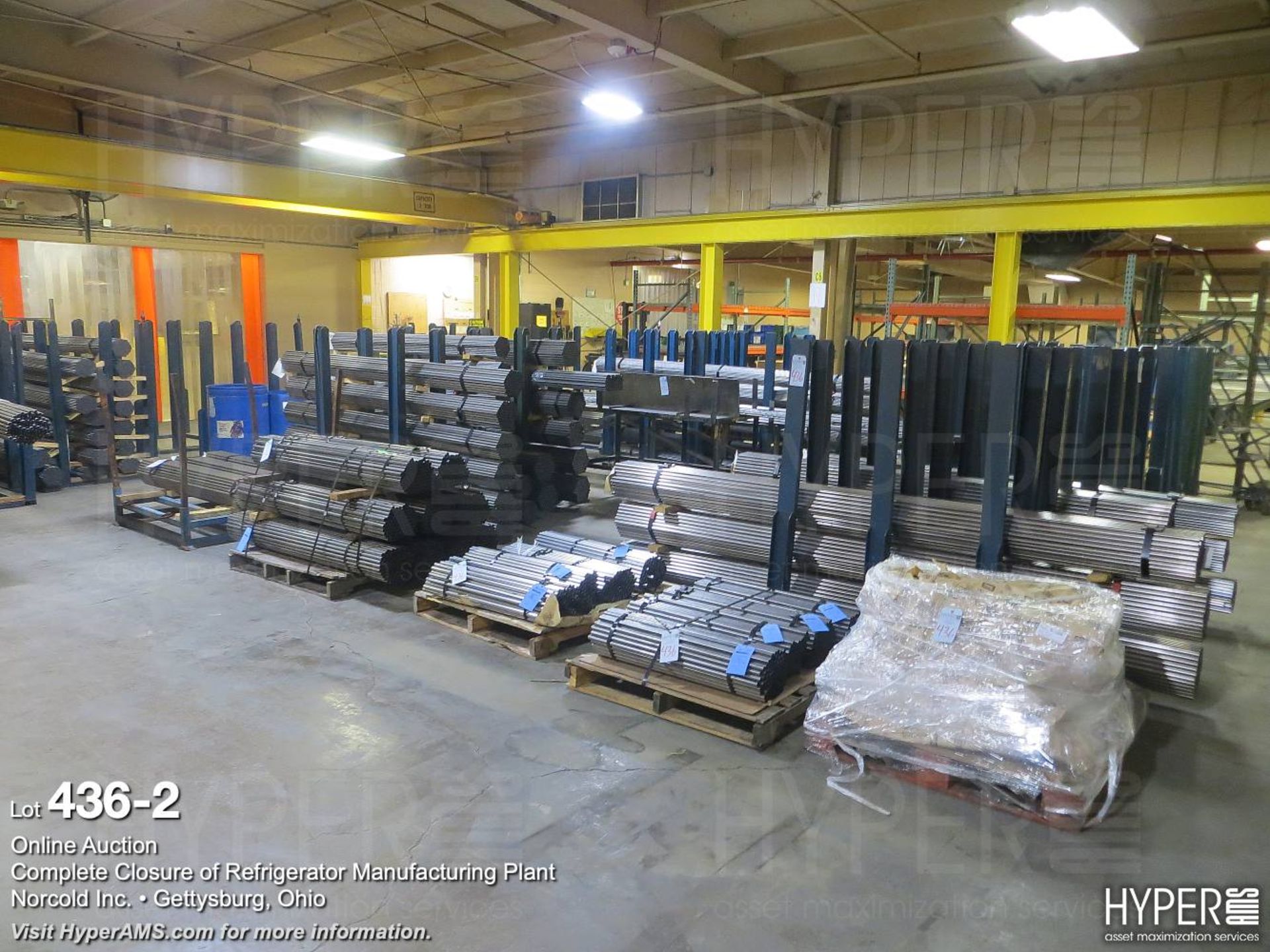 (lot) 10' steel stock racks w/tubing - Image 3 of 16