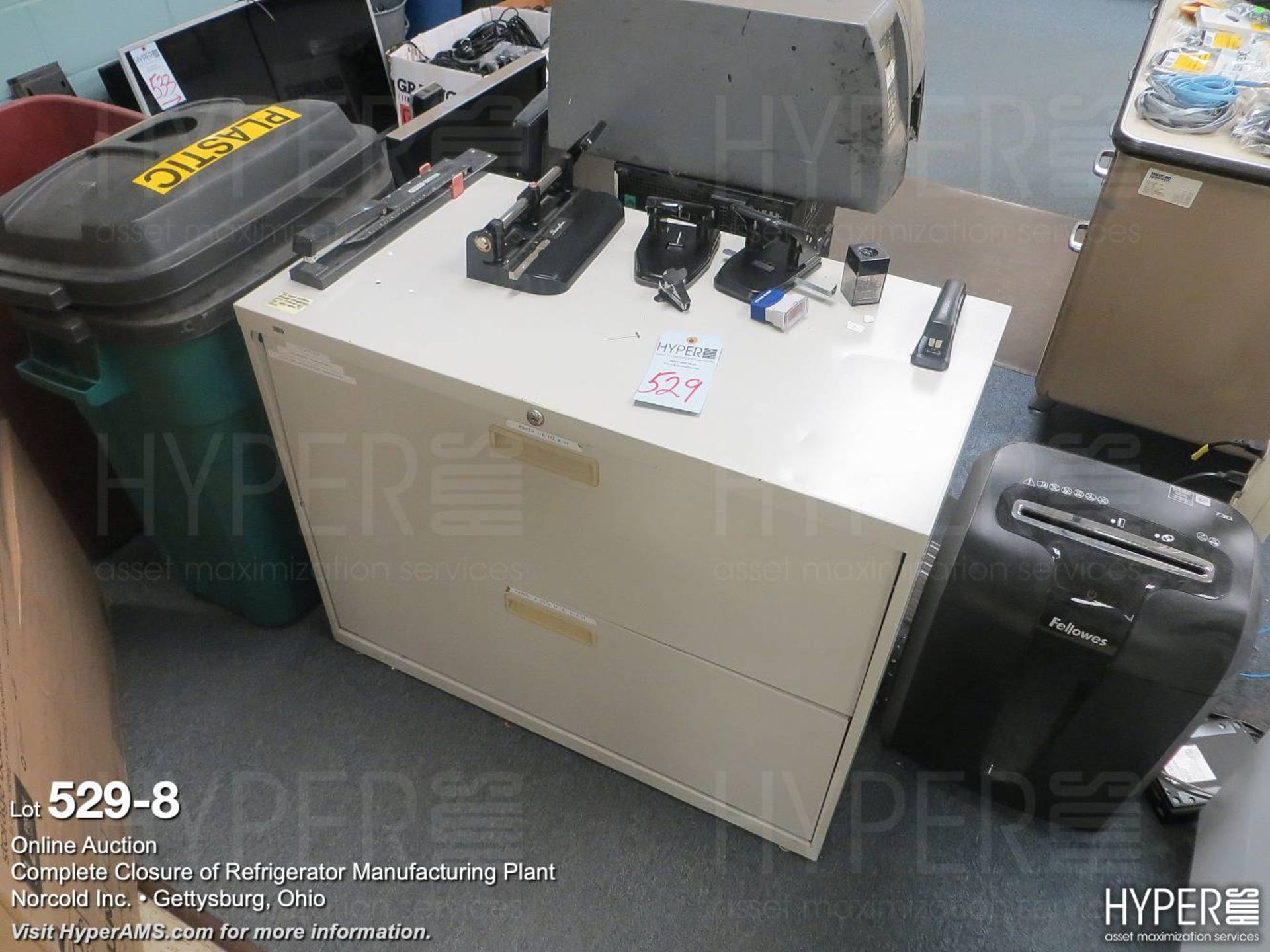 Common office area furniture, large lot - Image 9 of 12