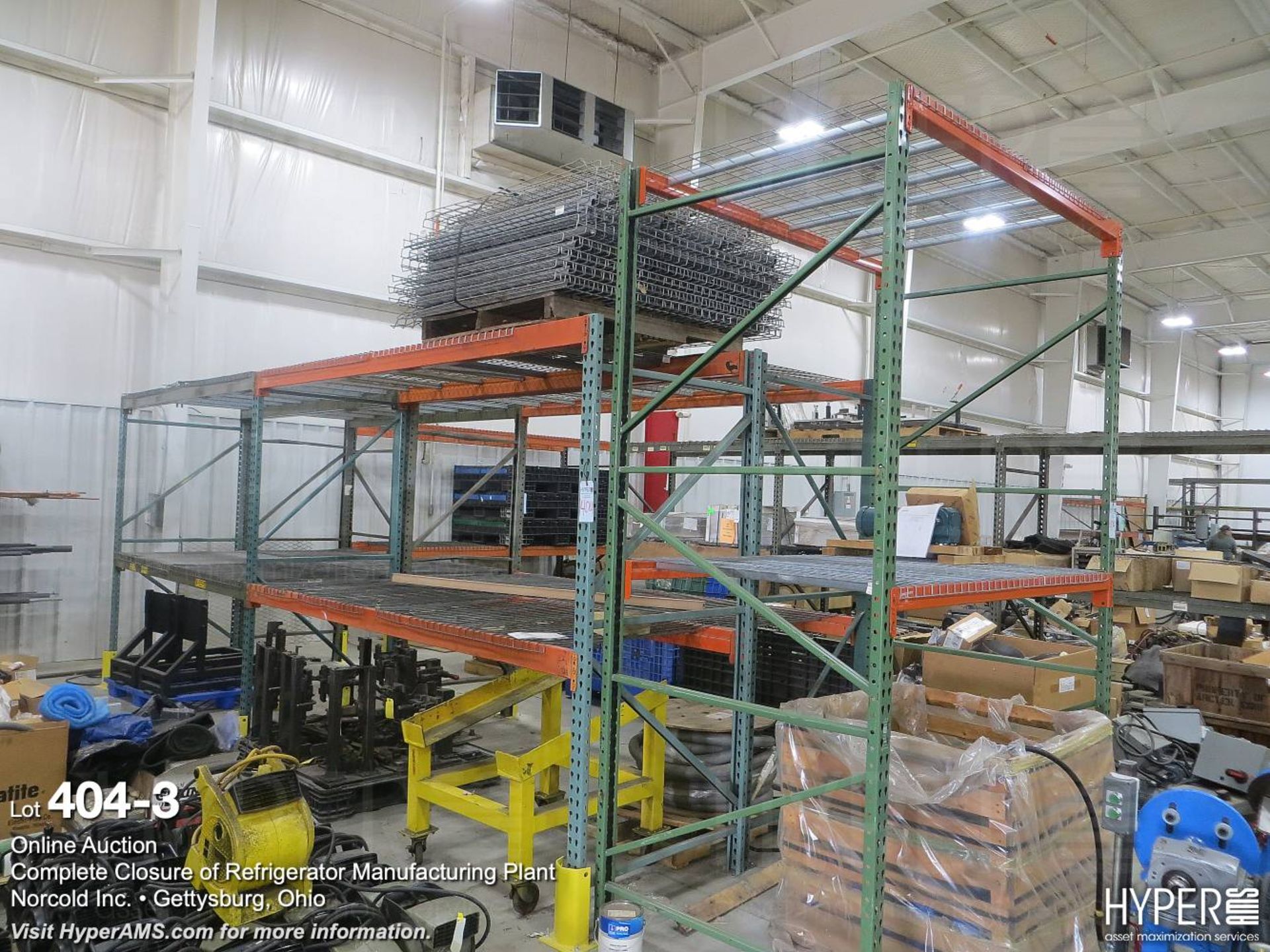 (12) sections pallet rack - Image 4 of 5