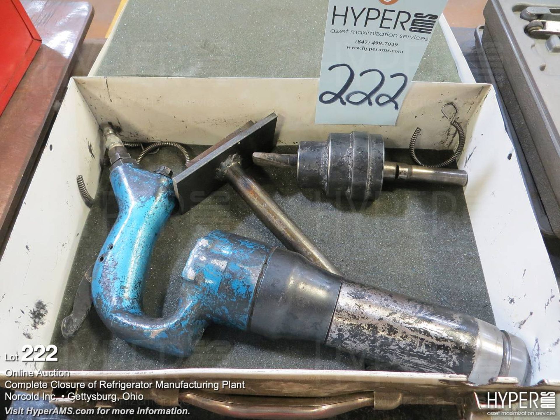 Bosch air hammer w/ case