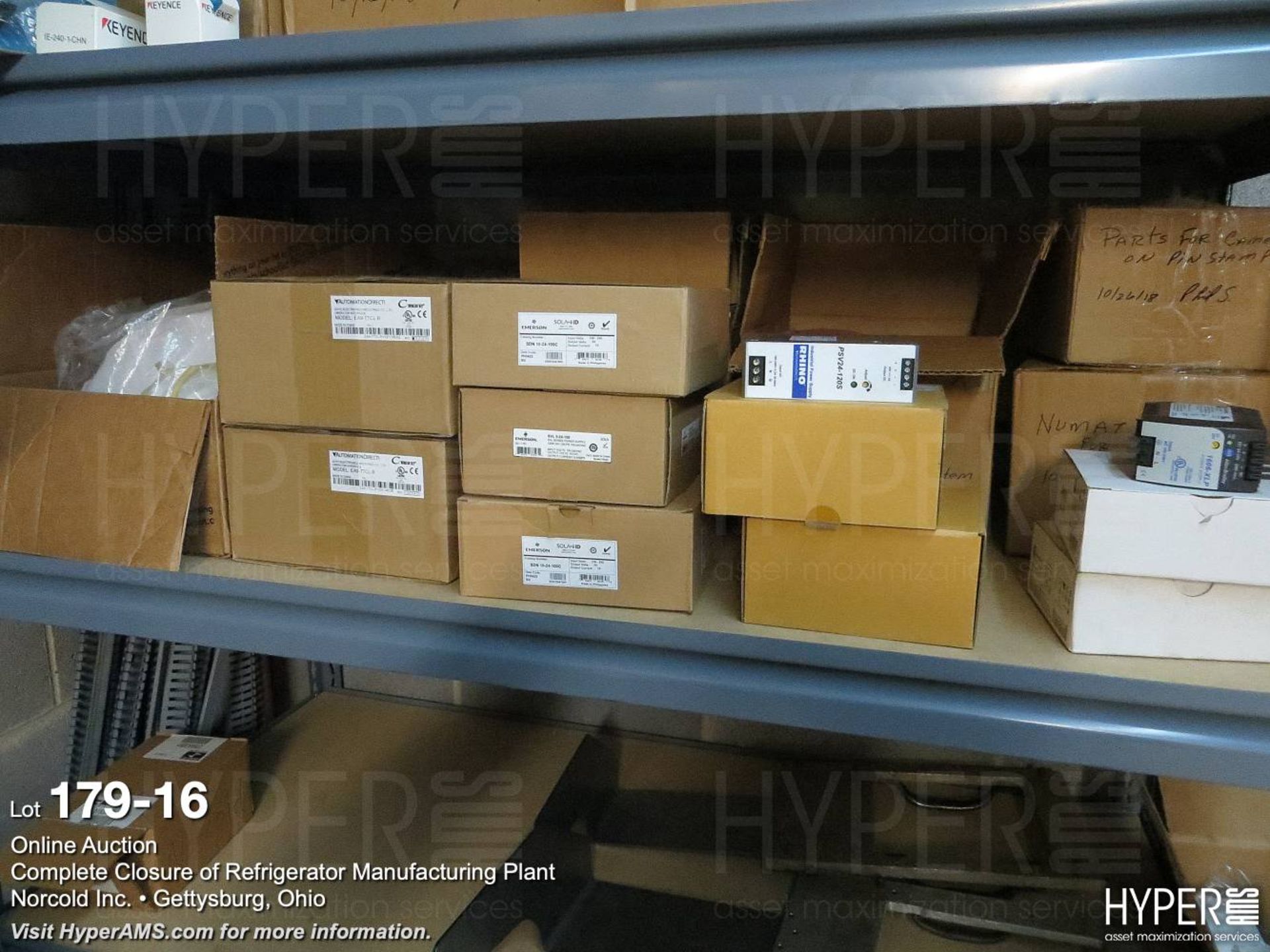 (lot) various MRO parts and supplies in room - Image 17 of 18