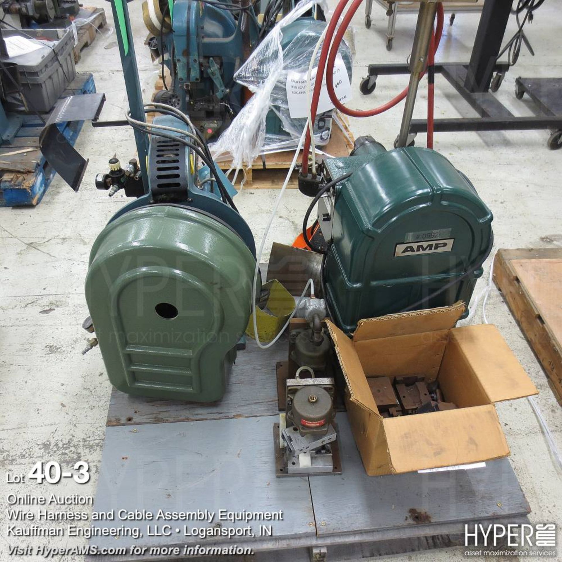 (2) AMP terminating crimper press - Image 3 of 3