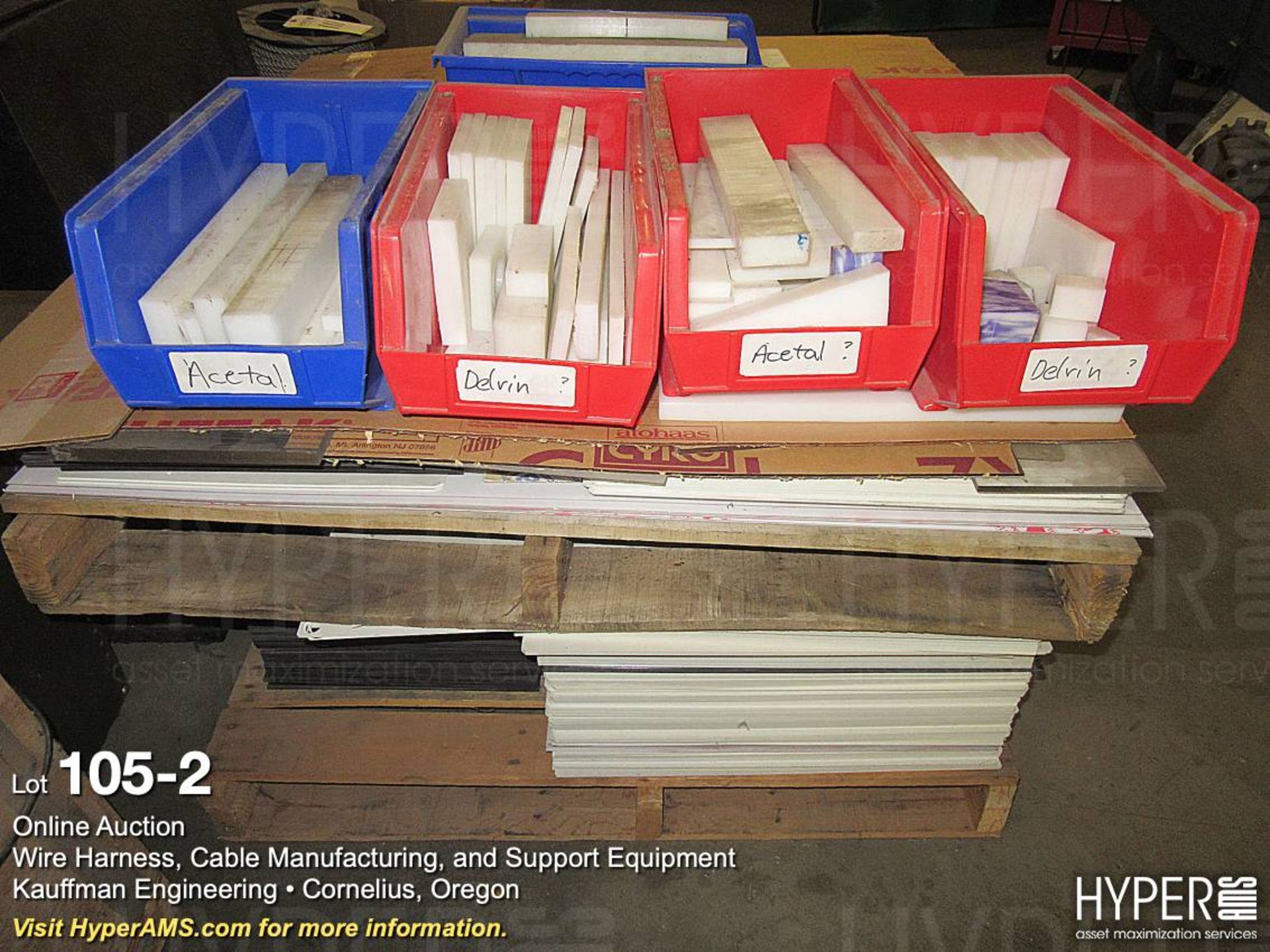 Pallet of assorted plastic sheets & plastic bending strip heater - Image 2 of 2