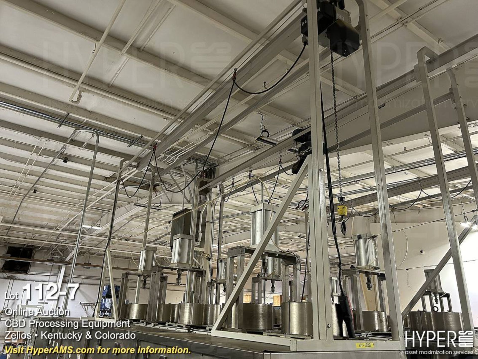 Super Critical 300-Liter C02 Extraction System - Image 7 of 25