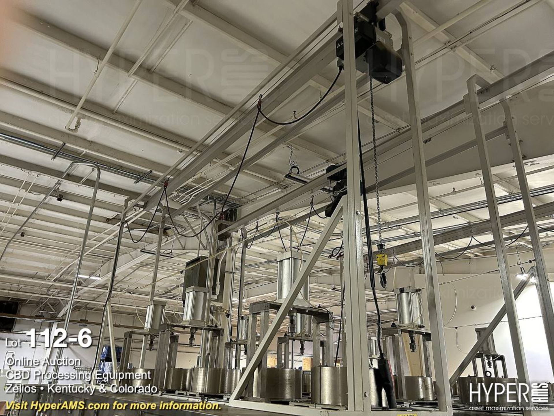 Super Critical 300-Liter C02 Extraction System - Image 6 of 25