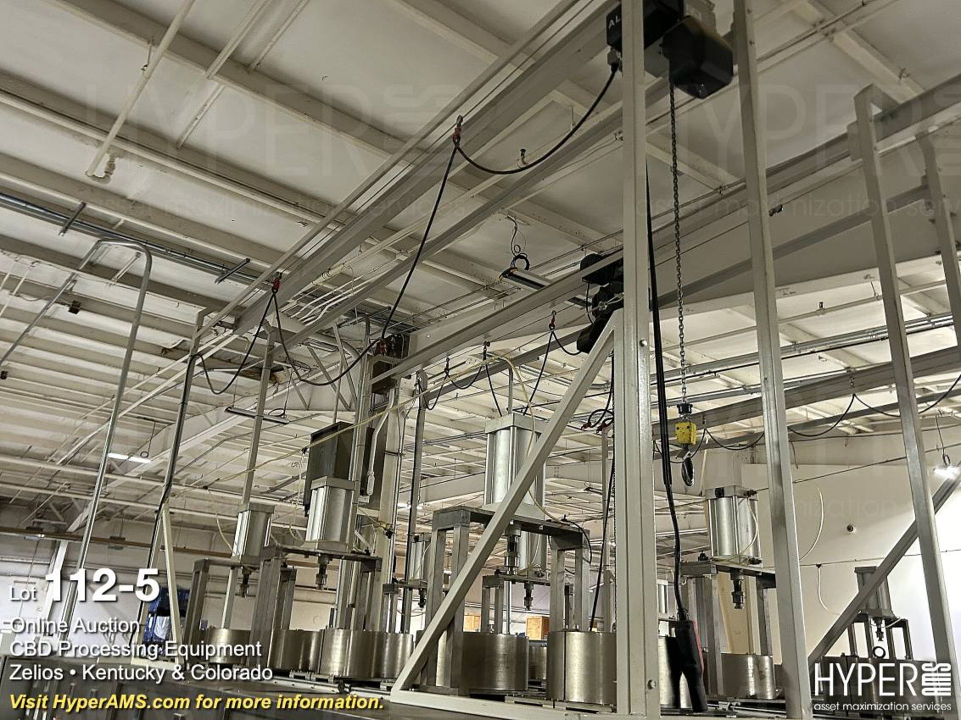 Super Critical 300-Liter C02 Extraction System - Image 5 of 25