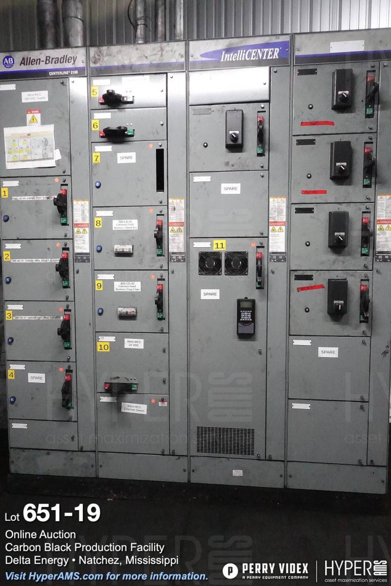 Large lot of MCC centers, electrical controls, breakers and building power components - Image 19 of 75